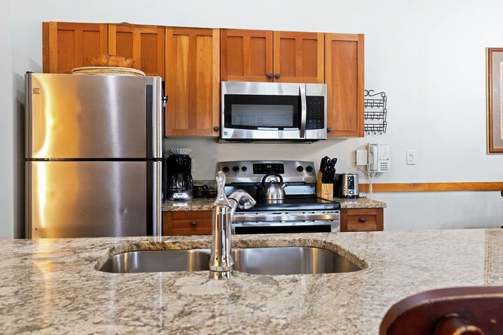 2 Bdrm + Murphy - Kitchen