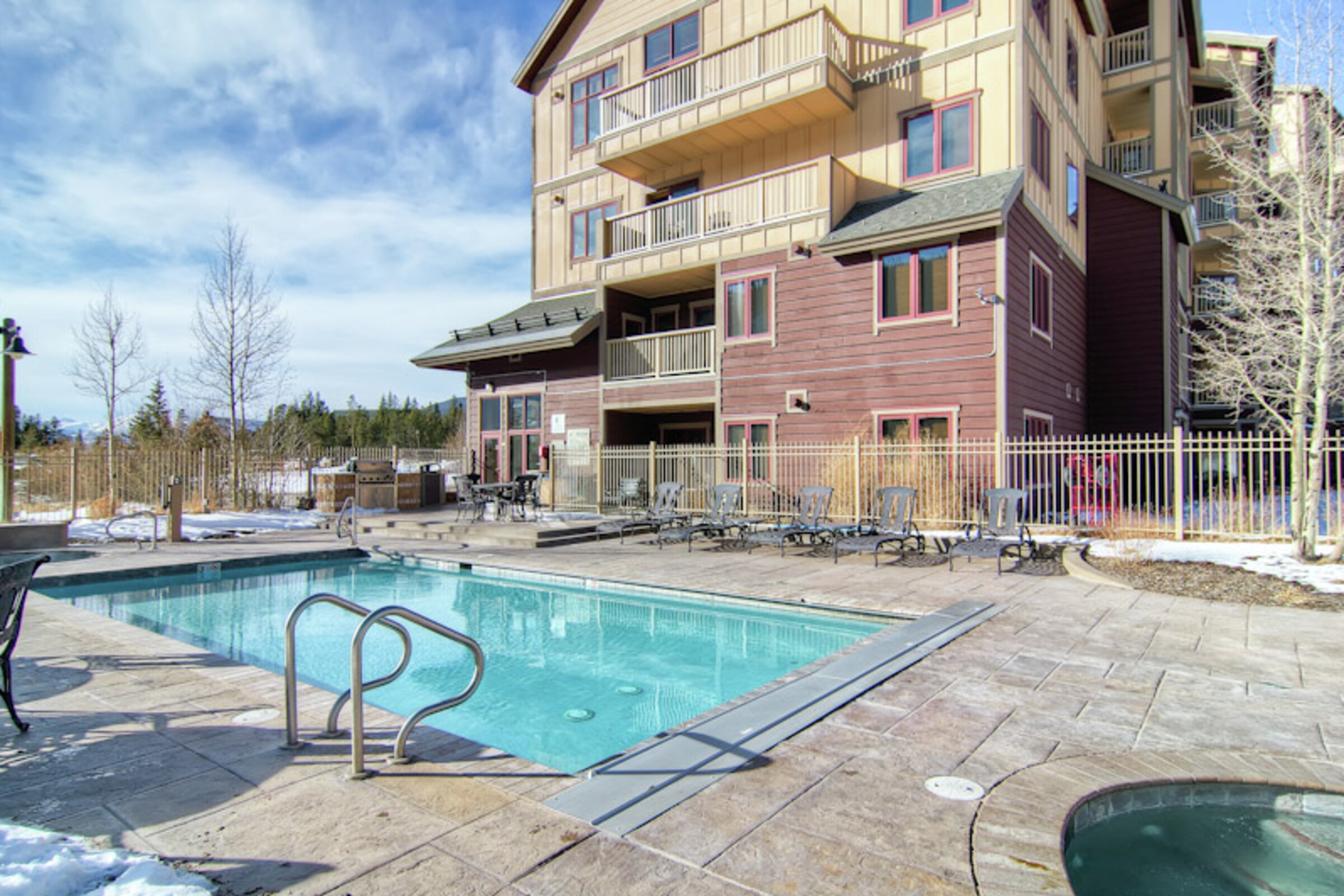 Heated Swimming Pool
