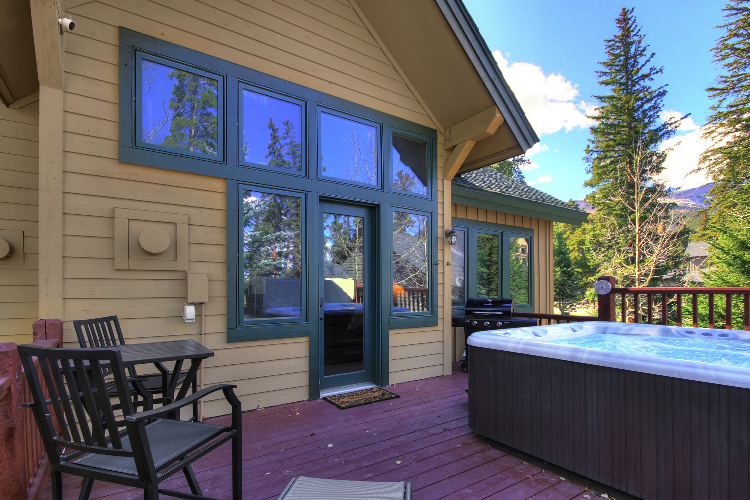 Outdoor Hot Tub