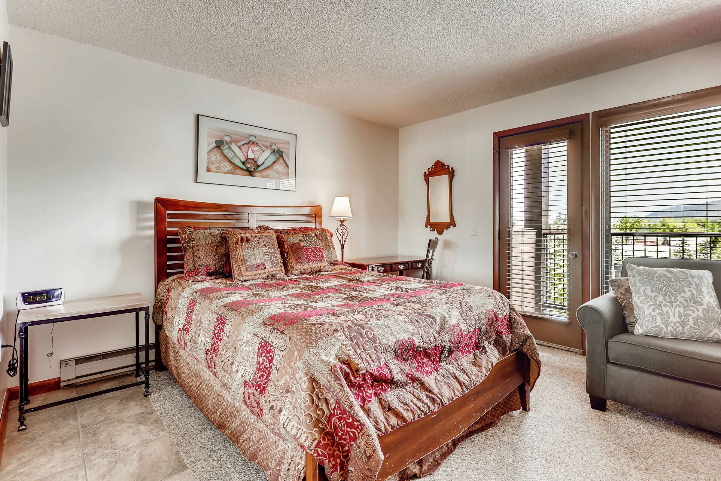 #116 - Studio Sleeping Area