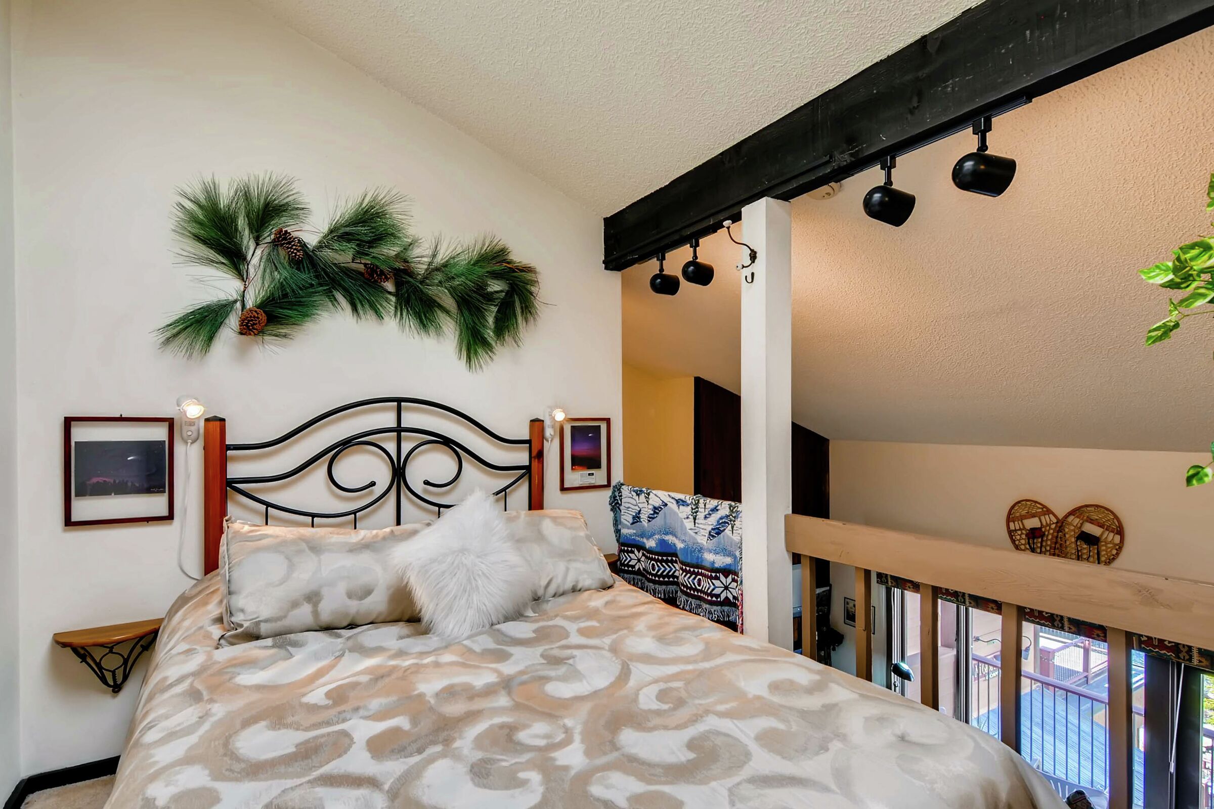 Studio Loft Bedroom