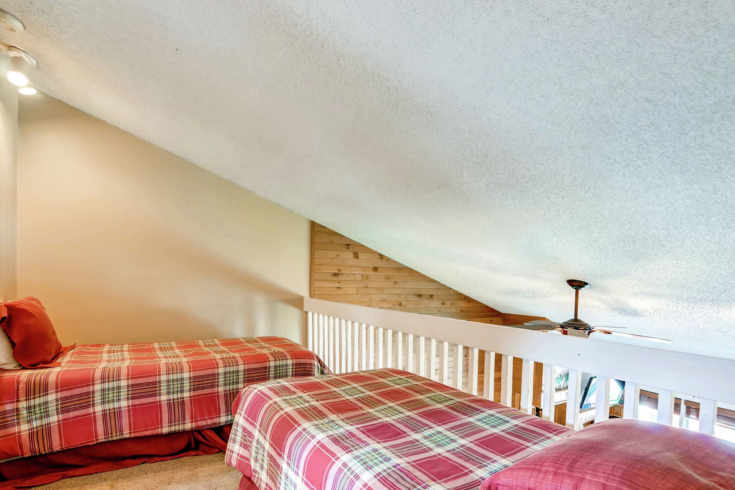 #214 - Loft Bedroom
