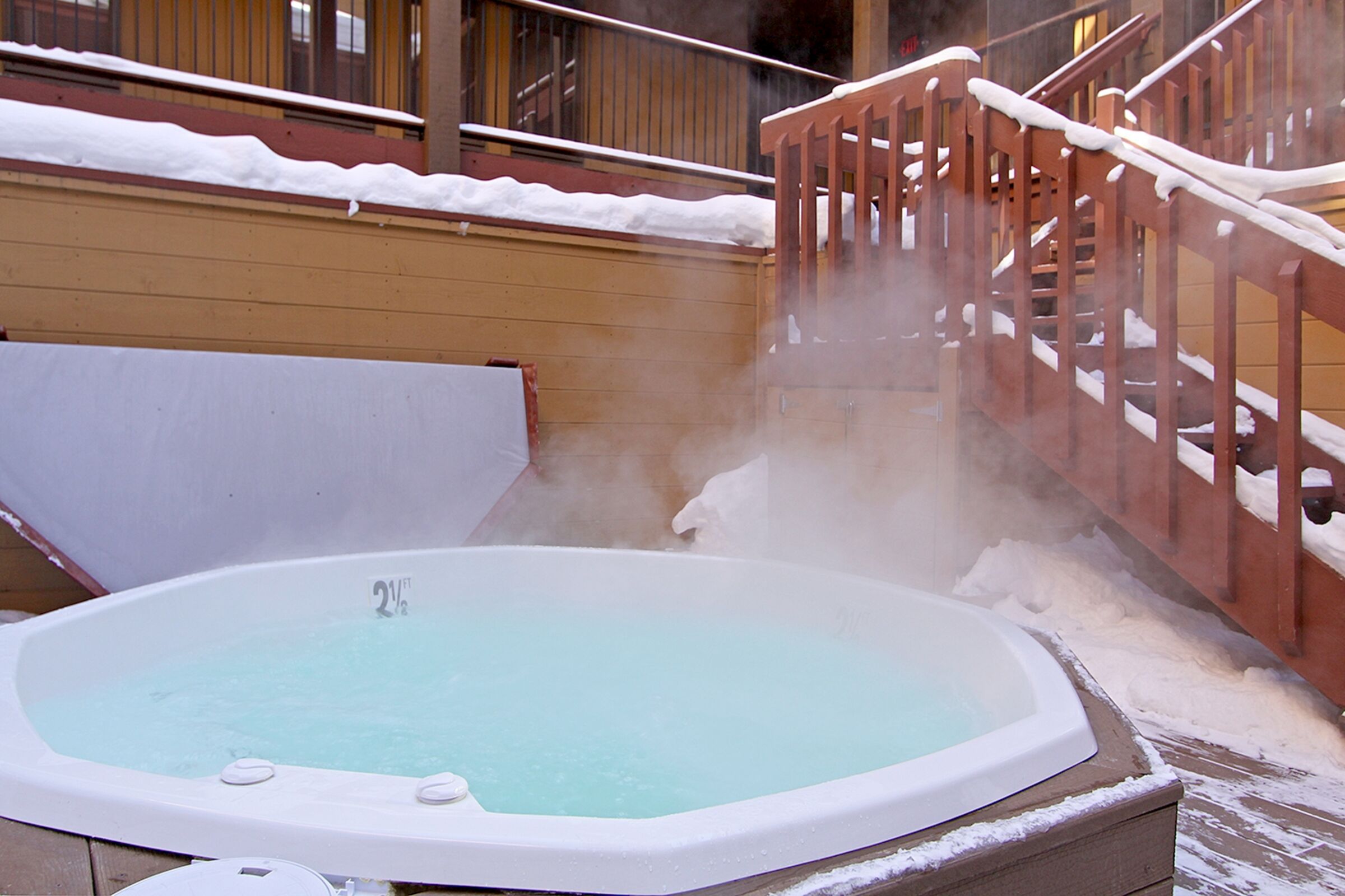 Outdoor Hot Tub