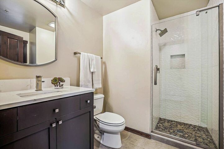 #29 - Bathroom