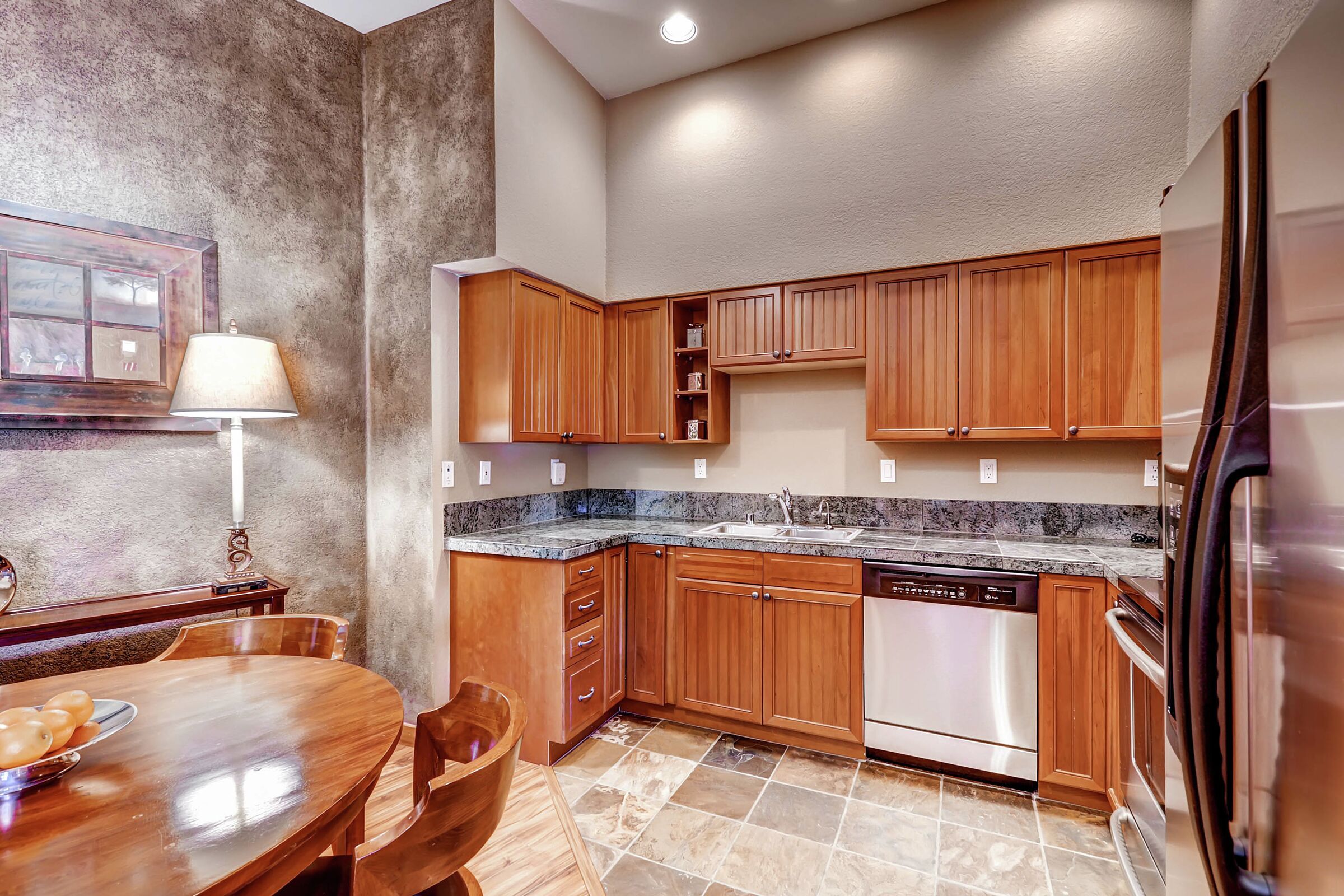 Dining Room & Kitchen
