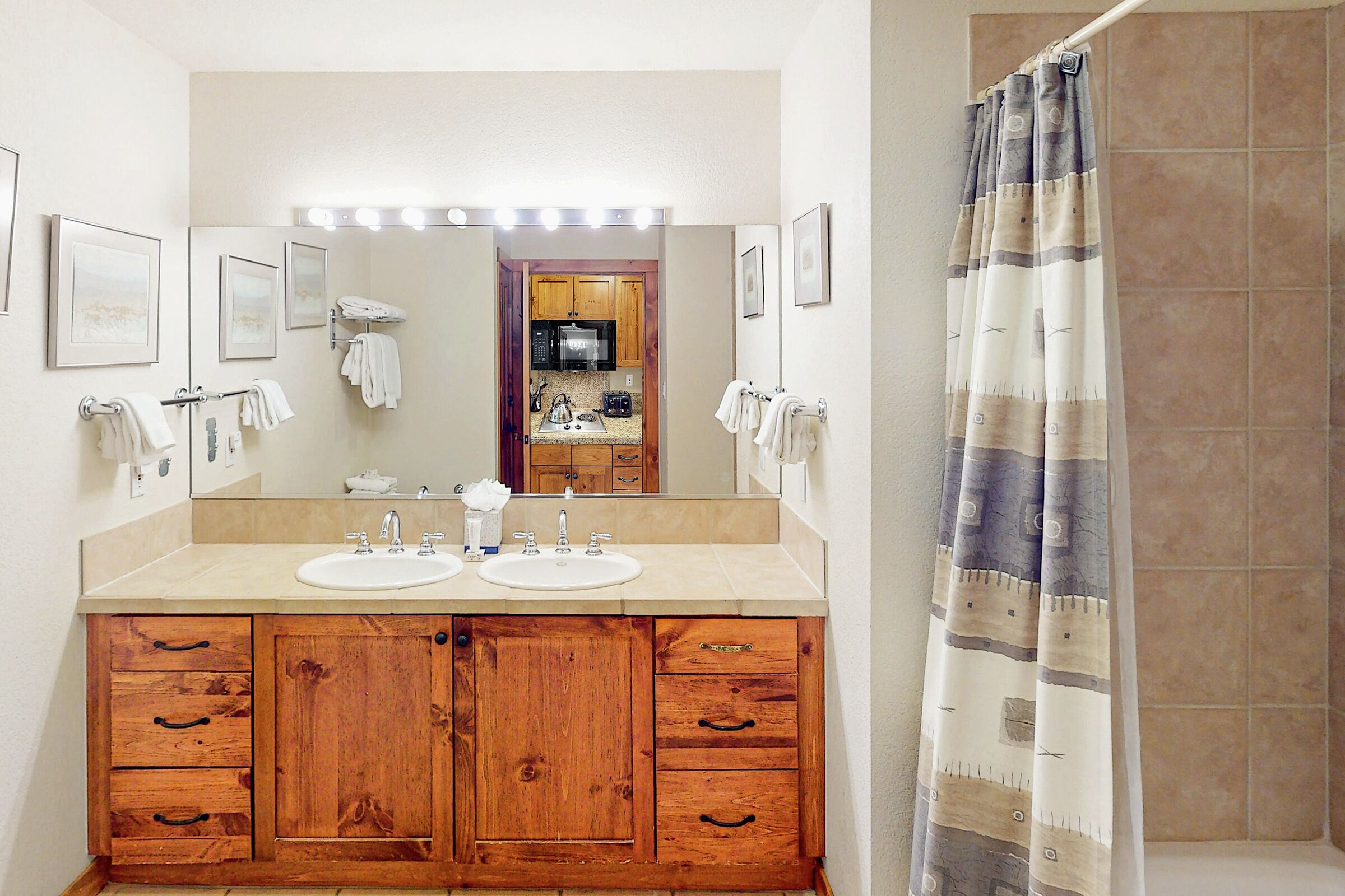 Studio Bathroom