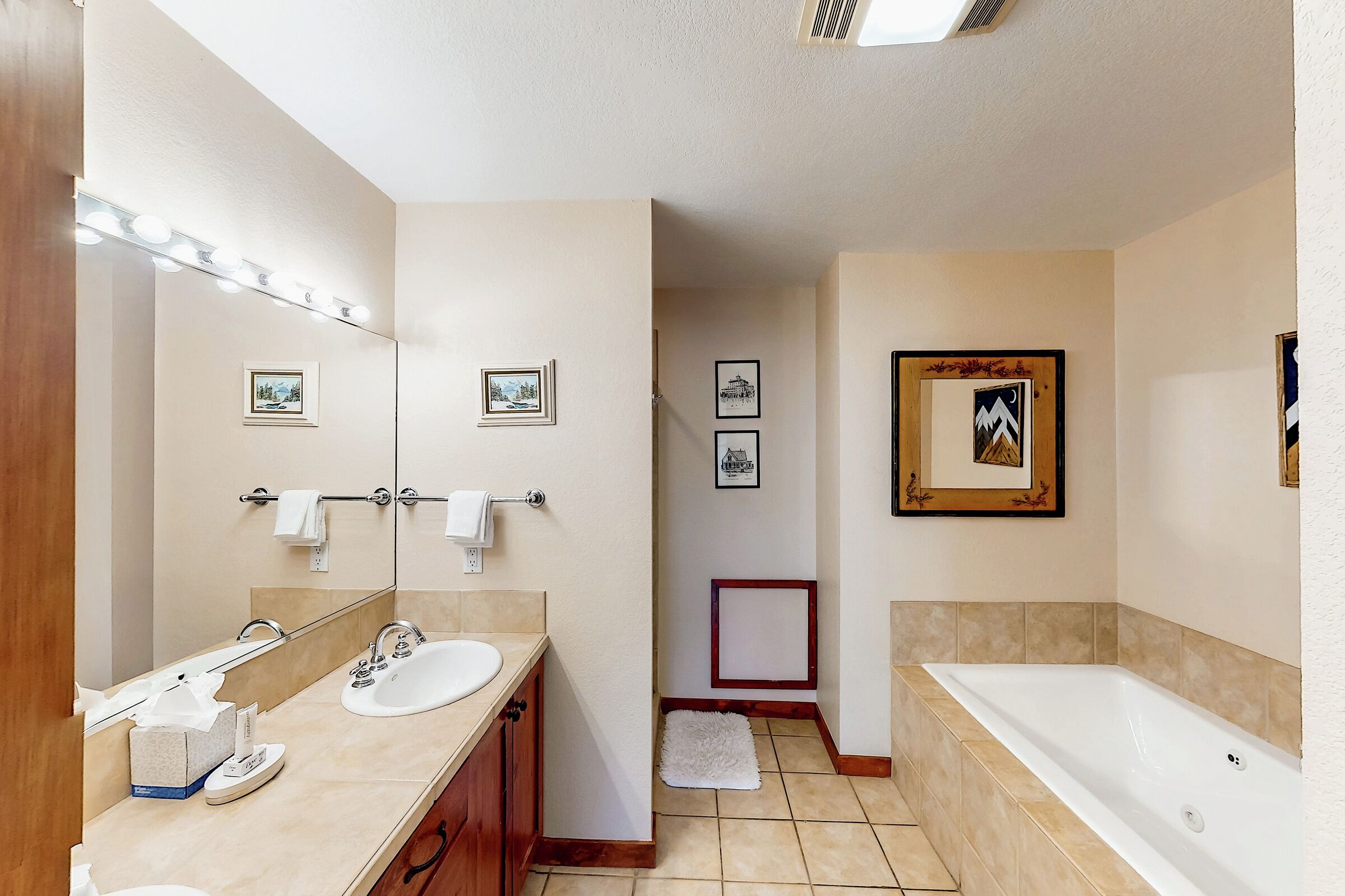Master Ensuite Bathroom