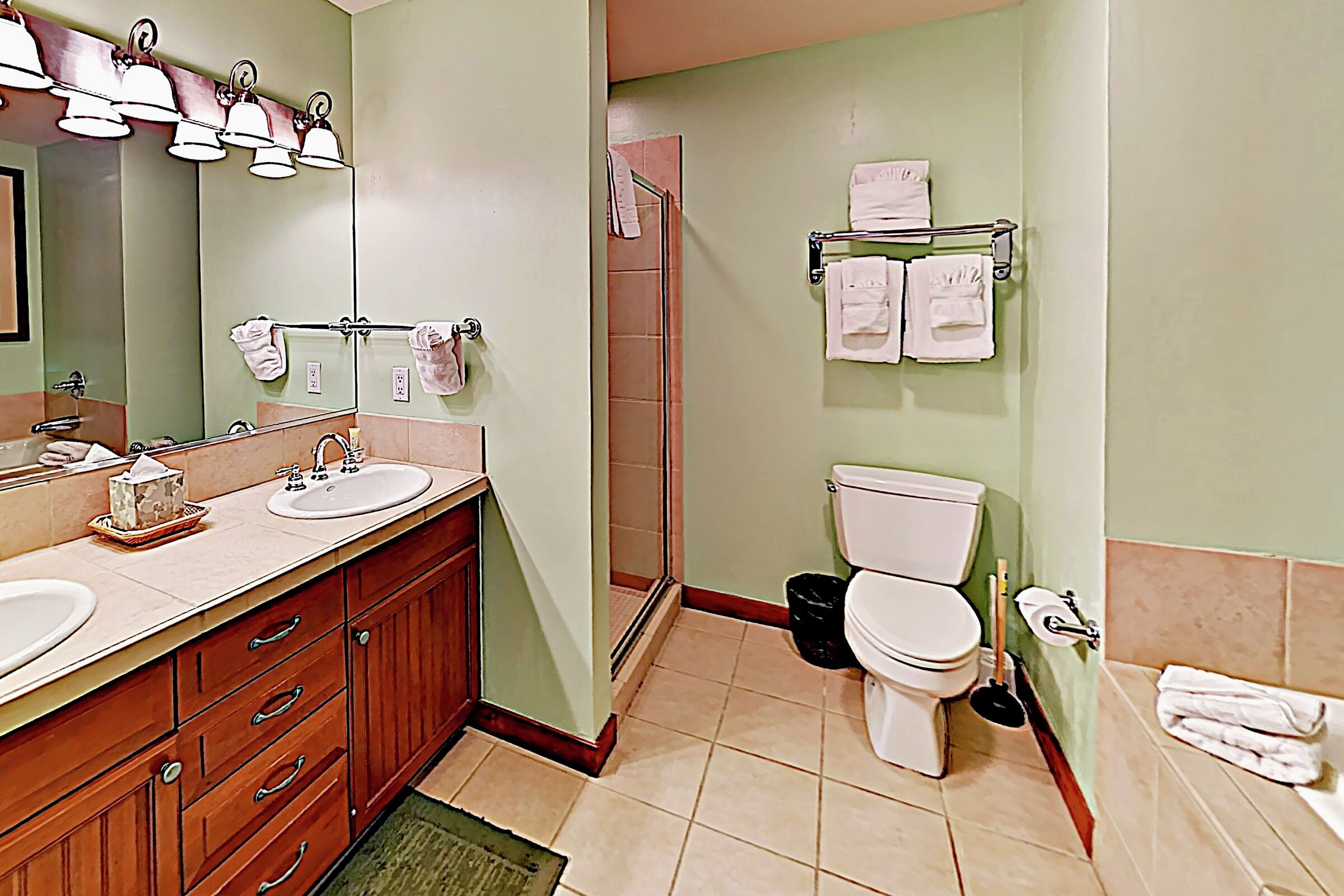 Master Ensuite Bathroom