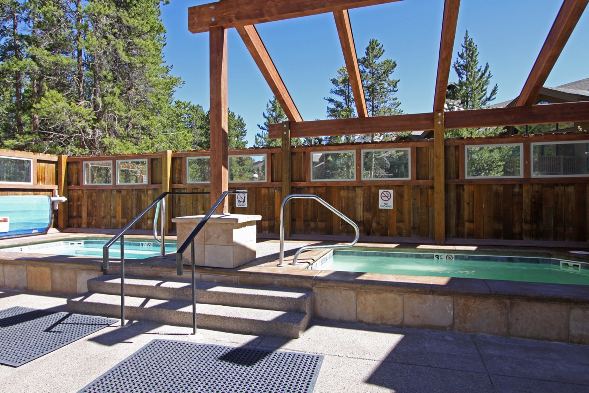 Outdoor Hot Tubs
