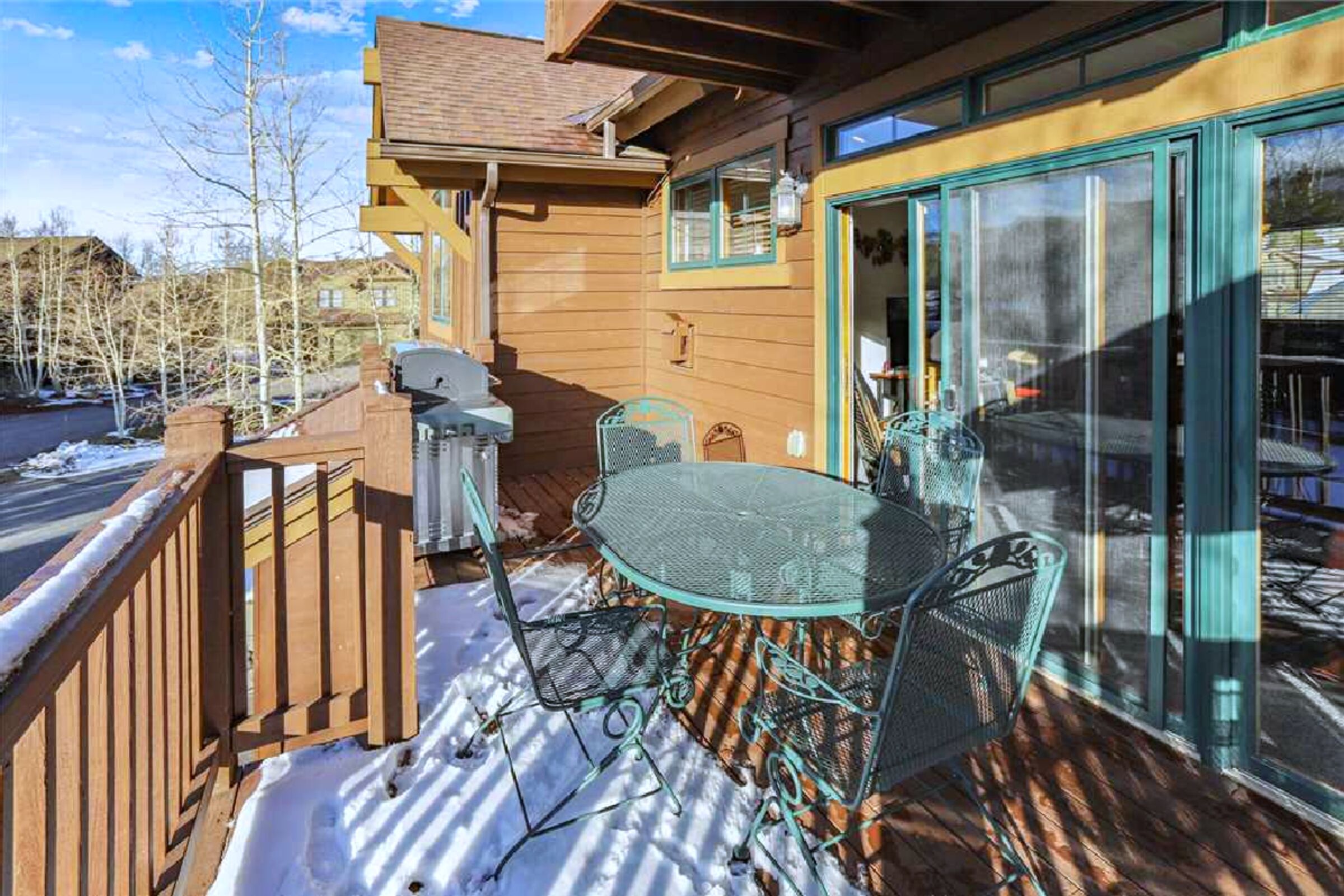 #66 - Deck with BBQ