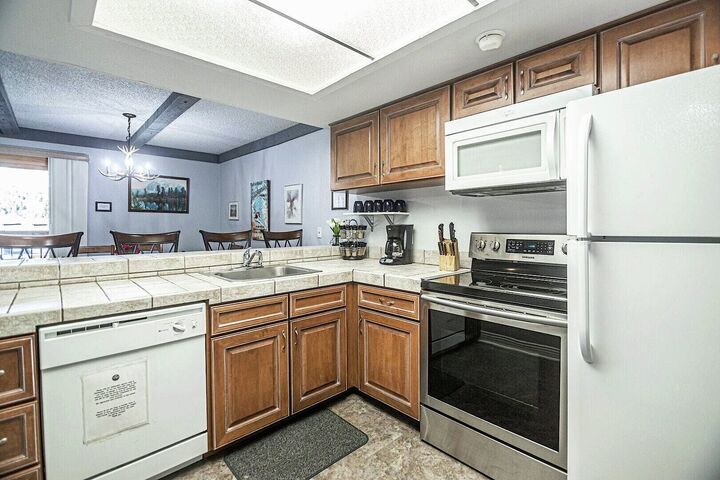 #216 - Kitchen