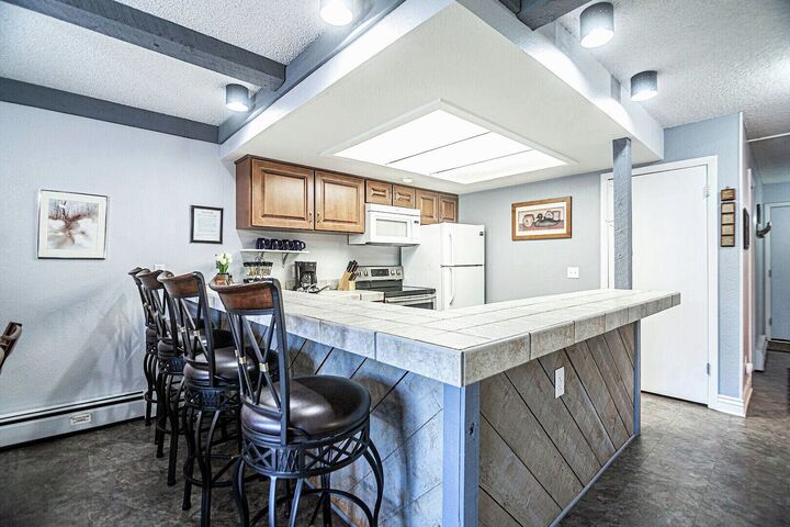 #216 - Kitchen
