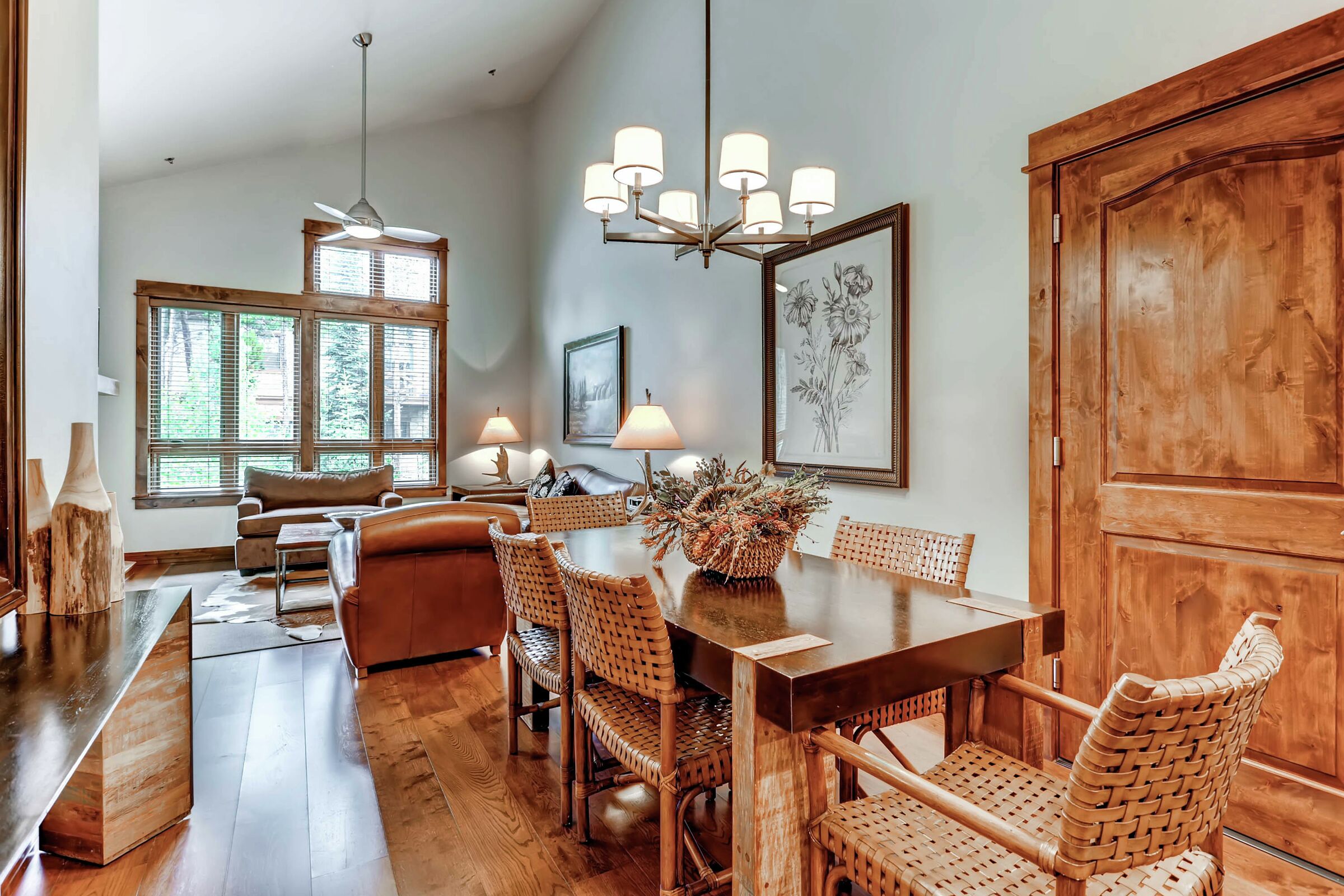 #606 South - Dining Room