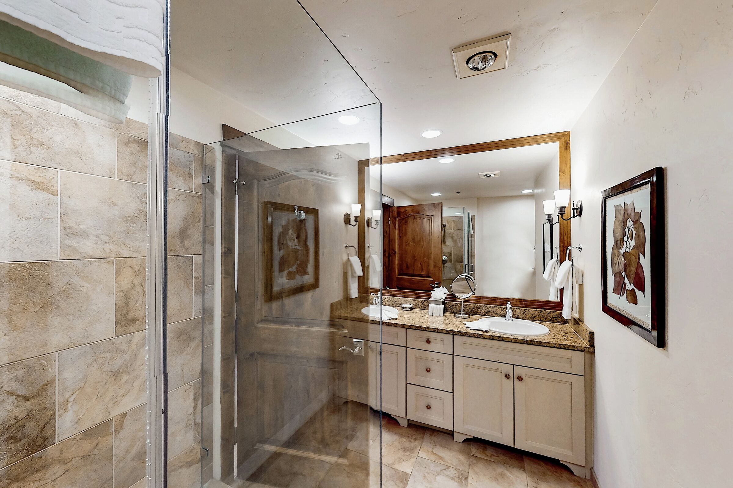 Master Ensuite Bathroom
