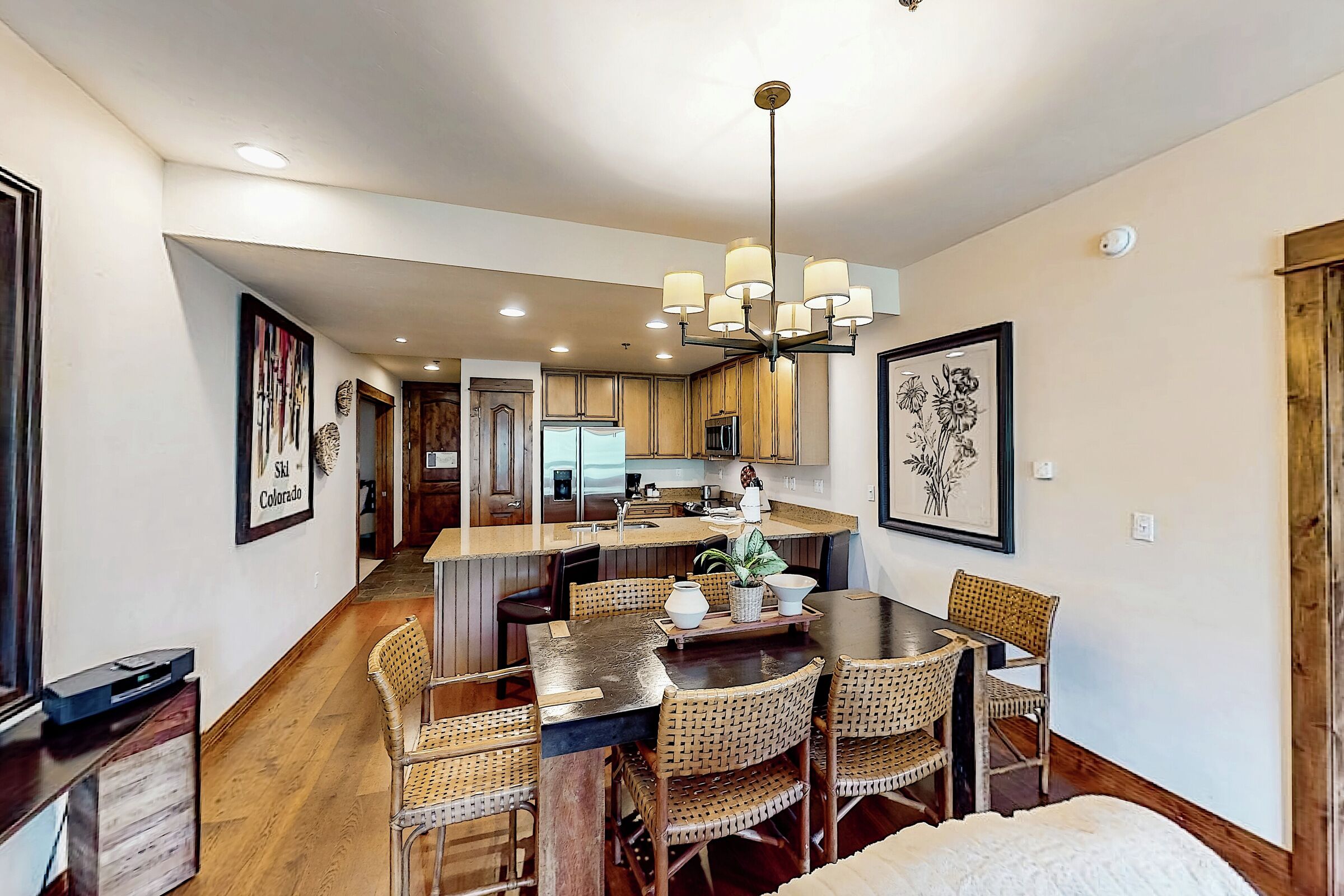 Dining Room & Kitchen
