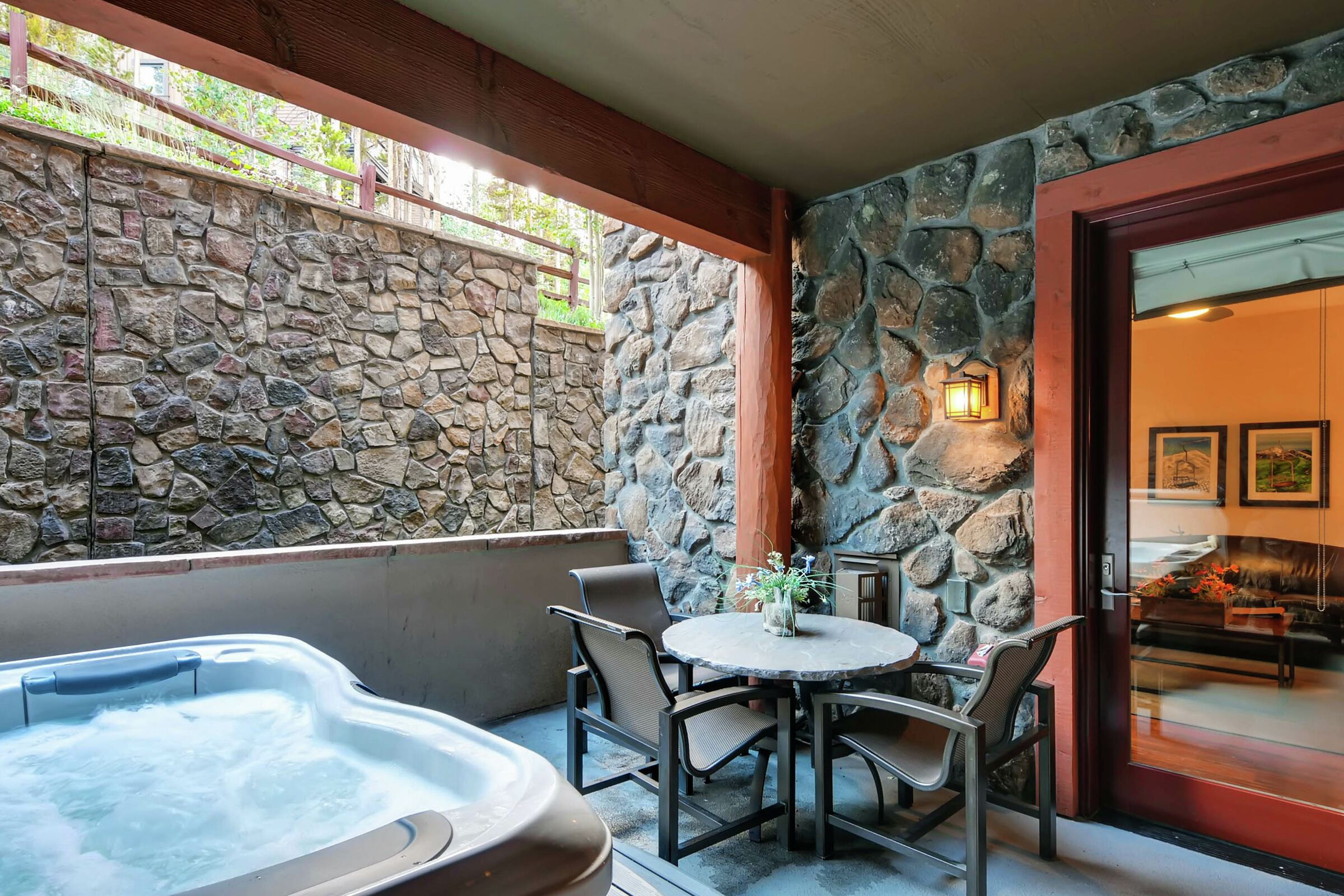 Balcony with Hot Tub
