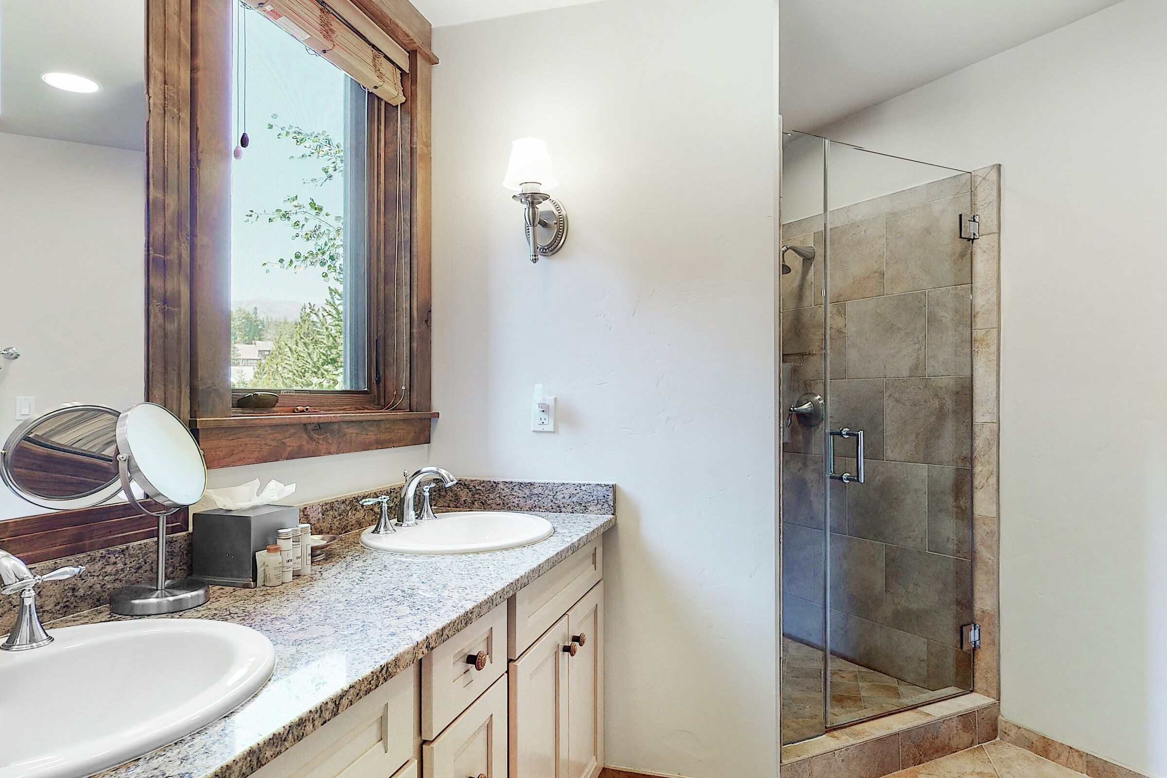 #504 - Master Ensuite Bathroom