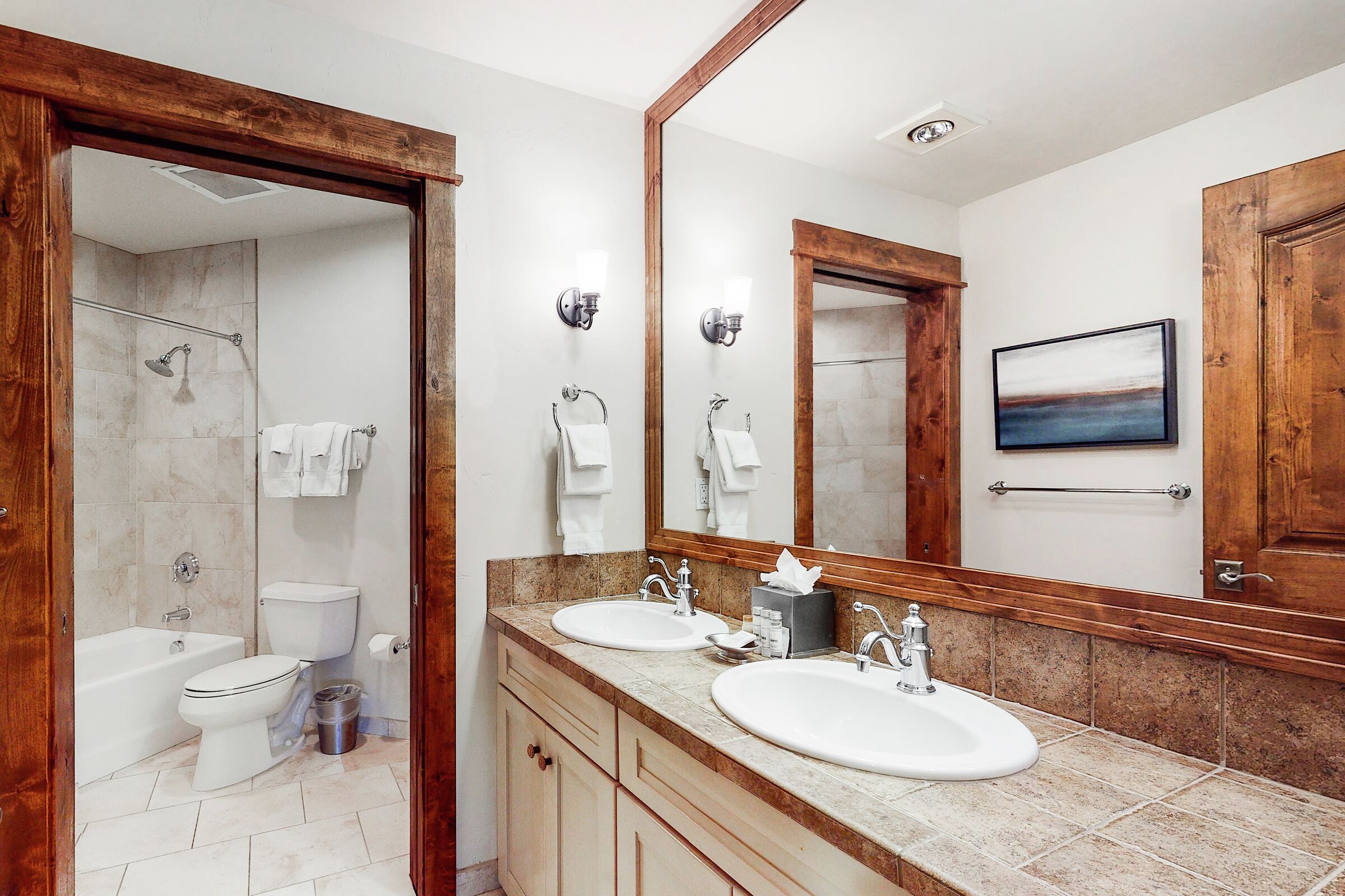 #504 - Ensuite Bathroom
