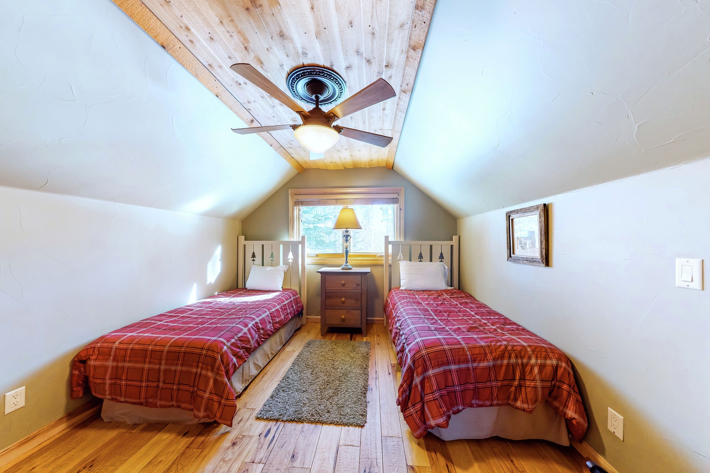 3 Bdrm 2 Bath HT - Bedroom