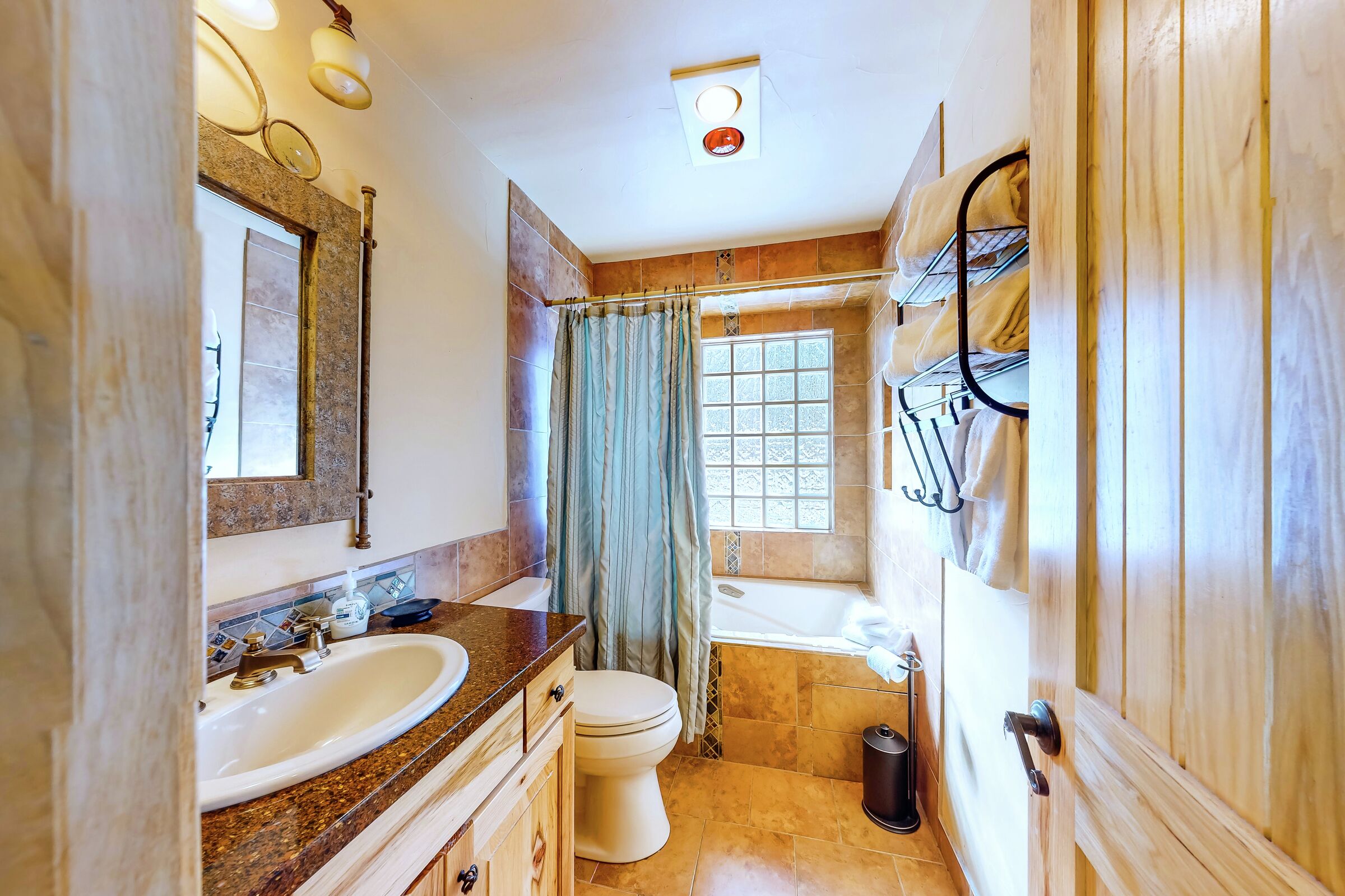 3 Bdrm 2 Bath HT - Bathroom