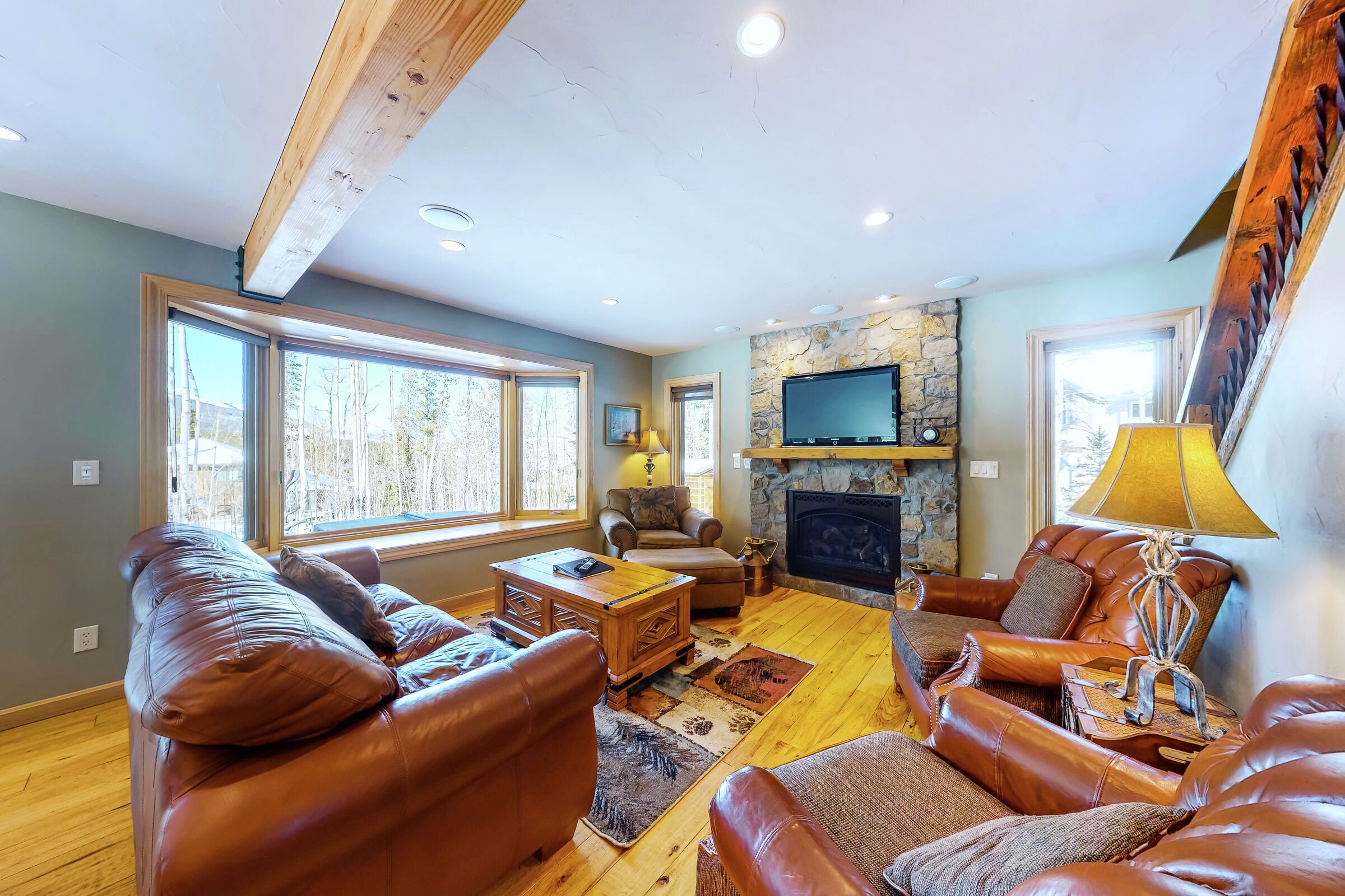 3 Bdrm 2 Bath HT - Living Room