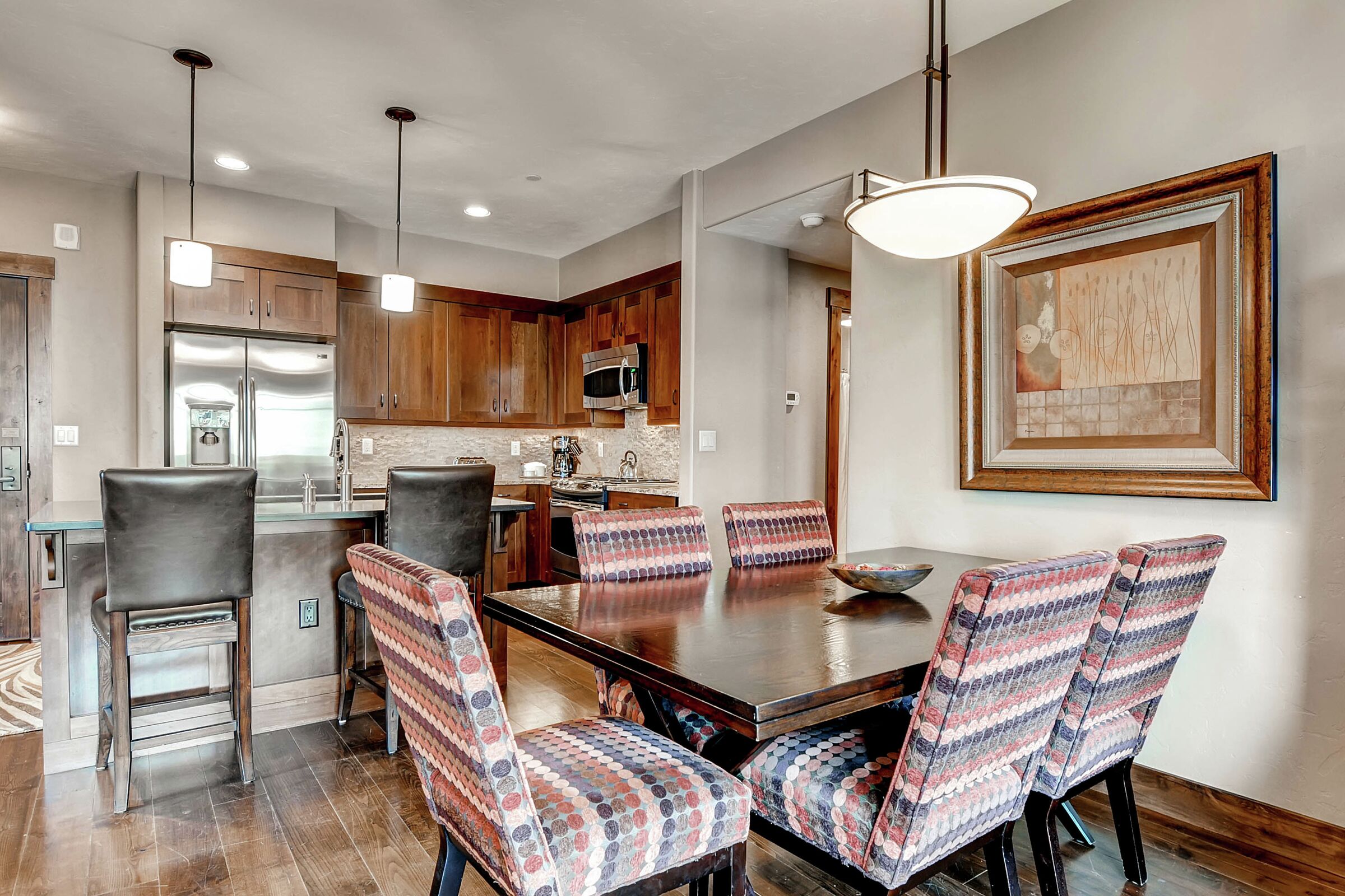 Dining Room & Kitchen