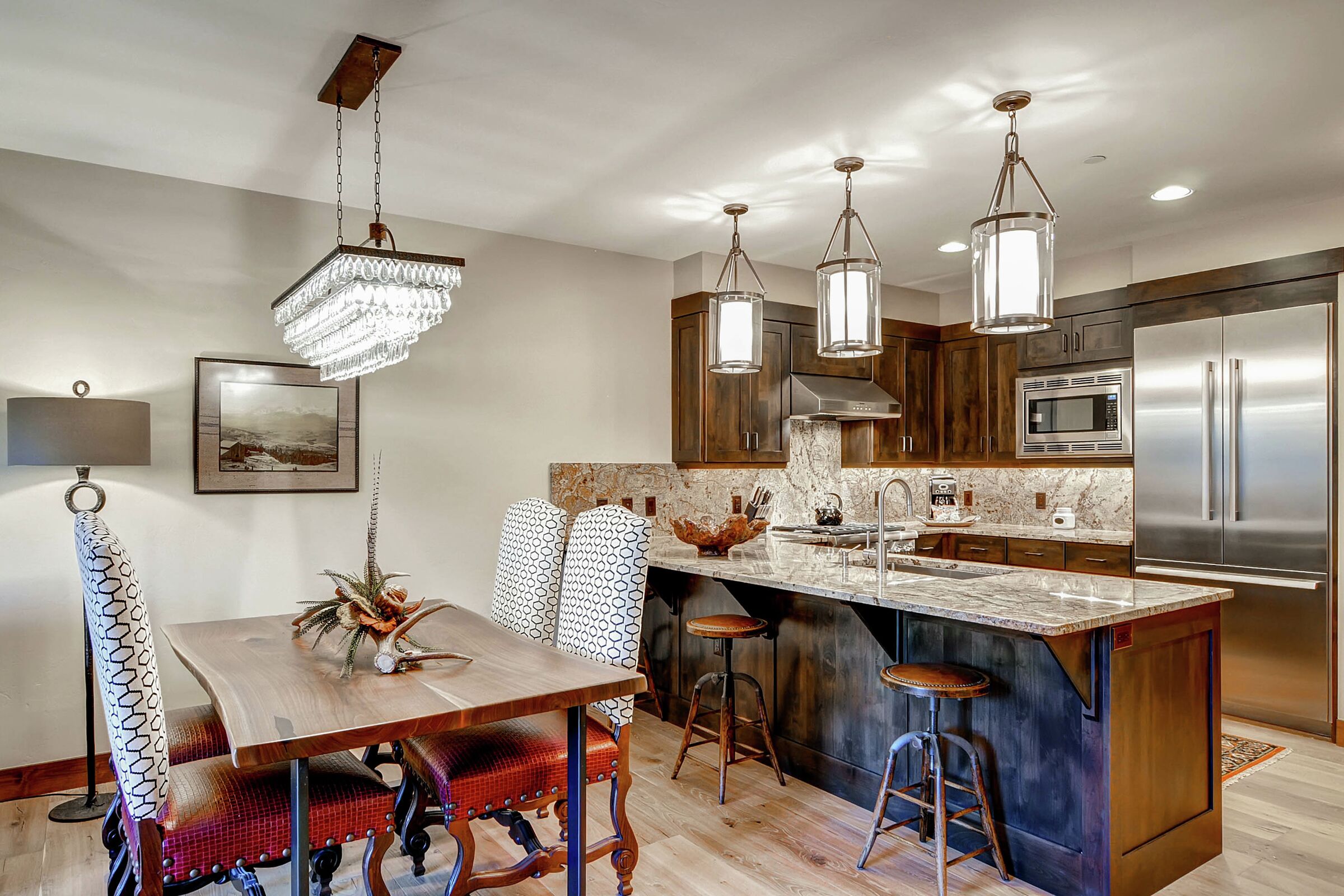 Dining Room & Kitchen