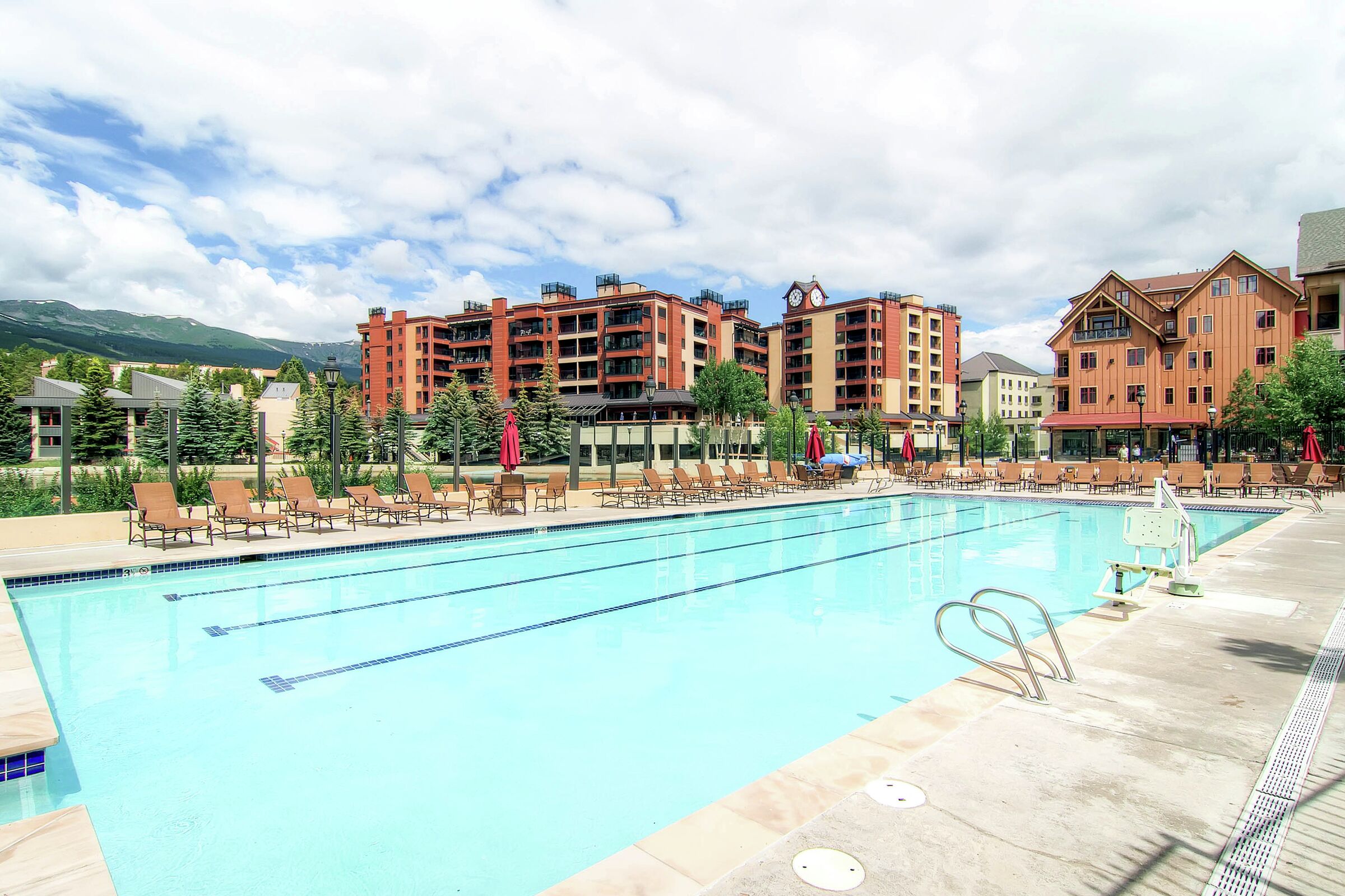 Heated Swimming Pool