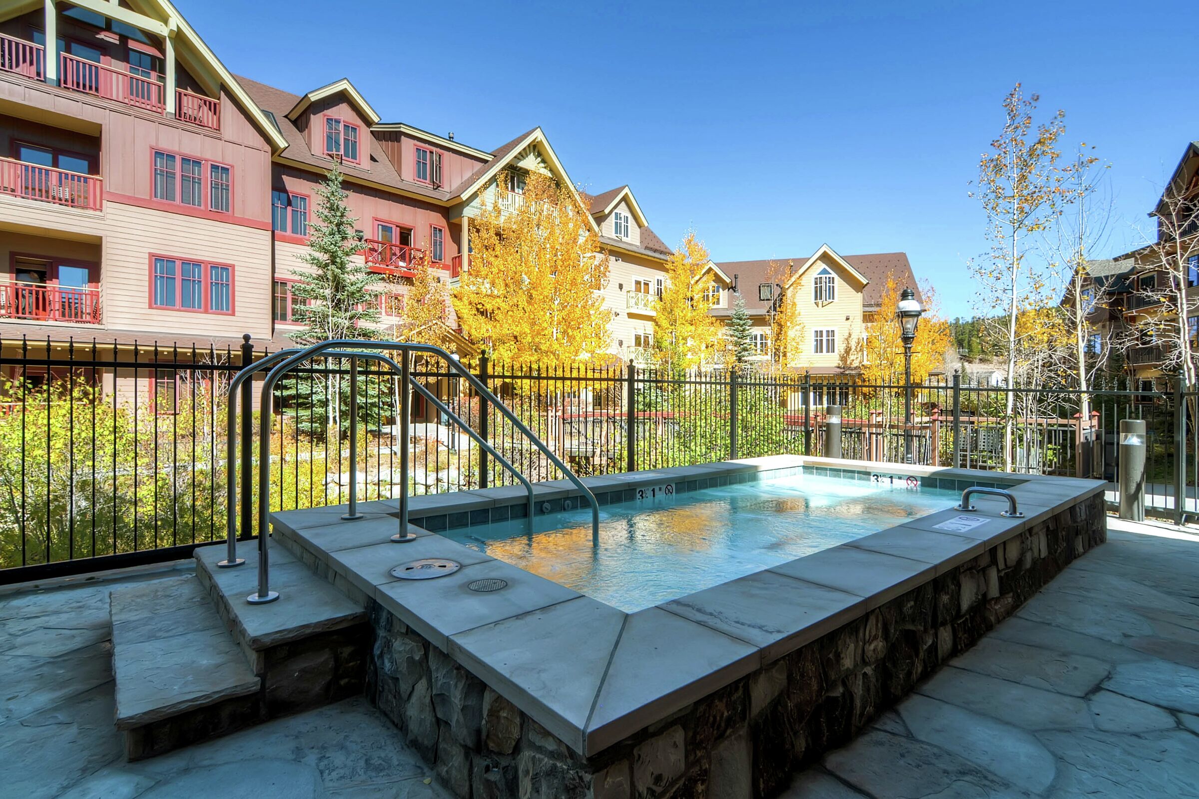Outdoor Hot Tub