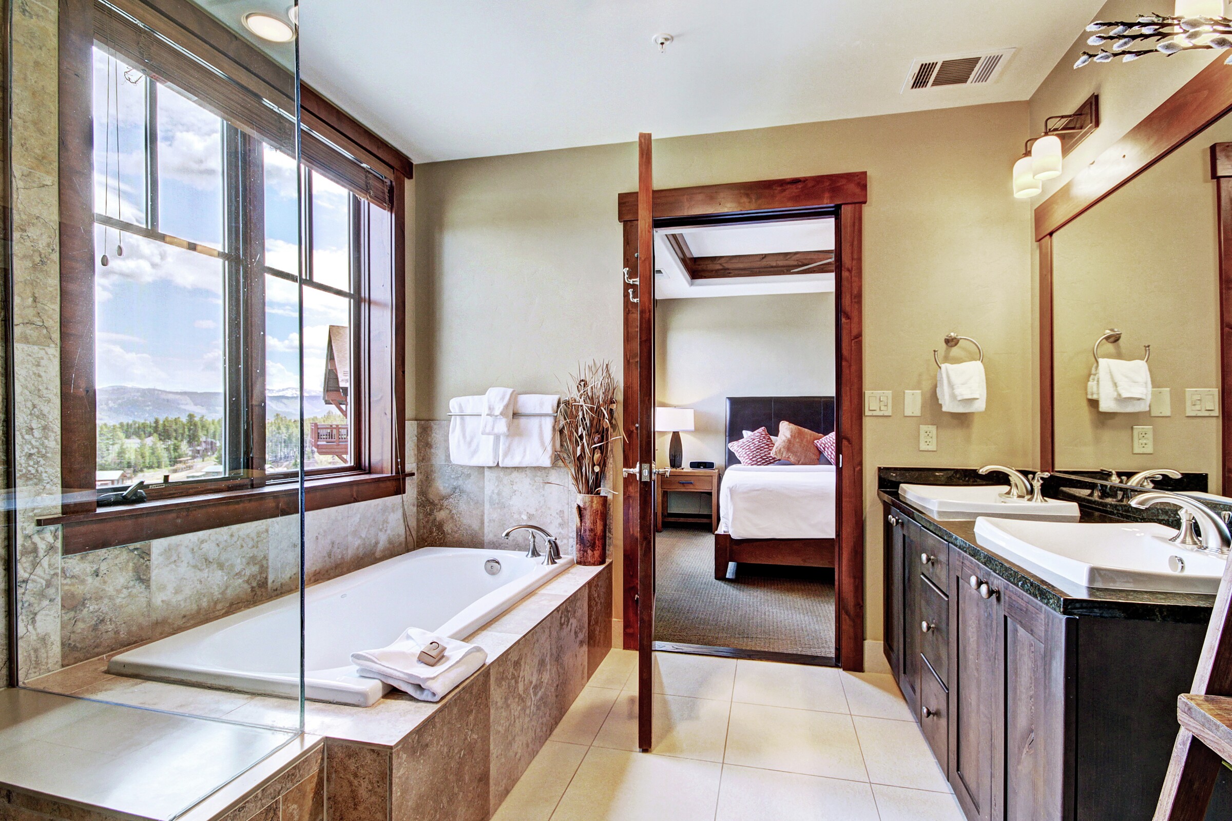 Ensuite Bathroom