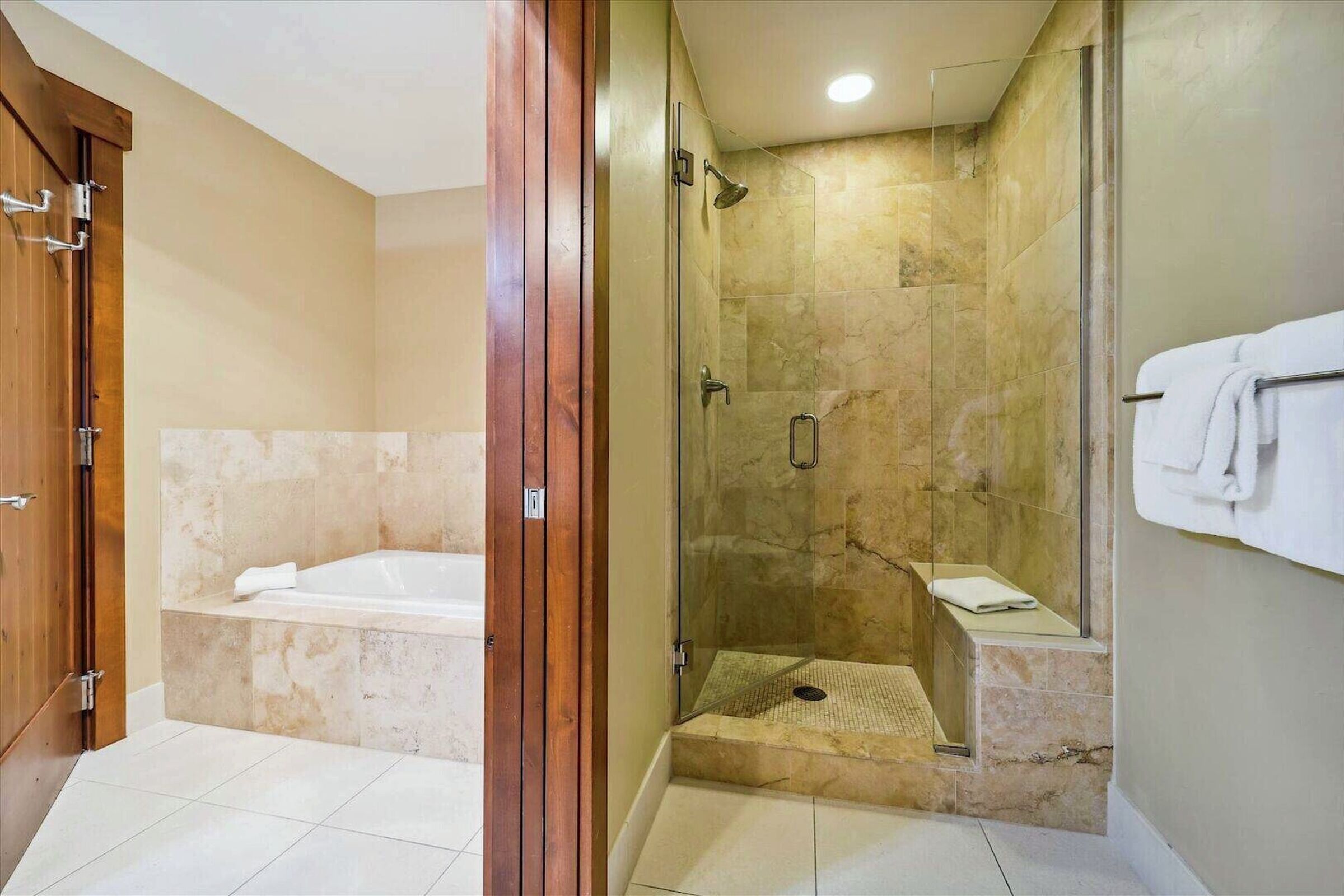 Master Ensuite Bathroom