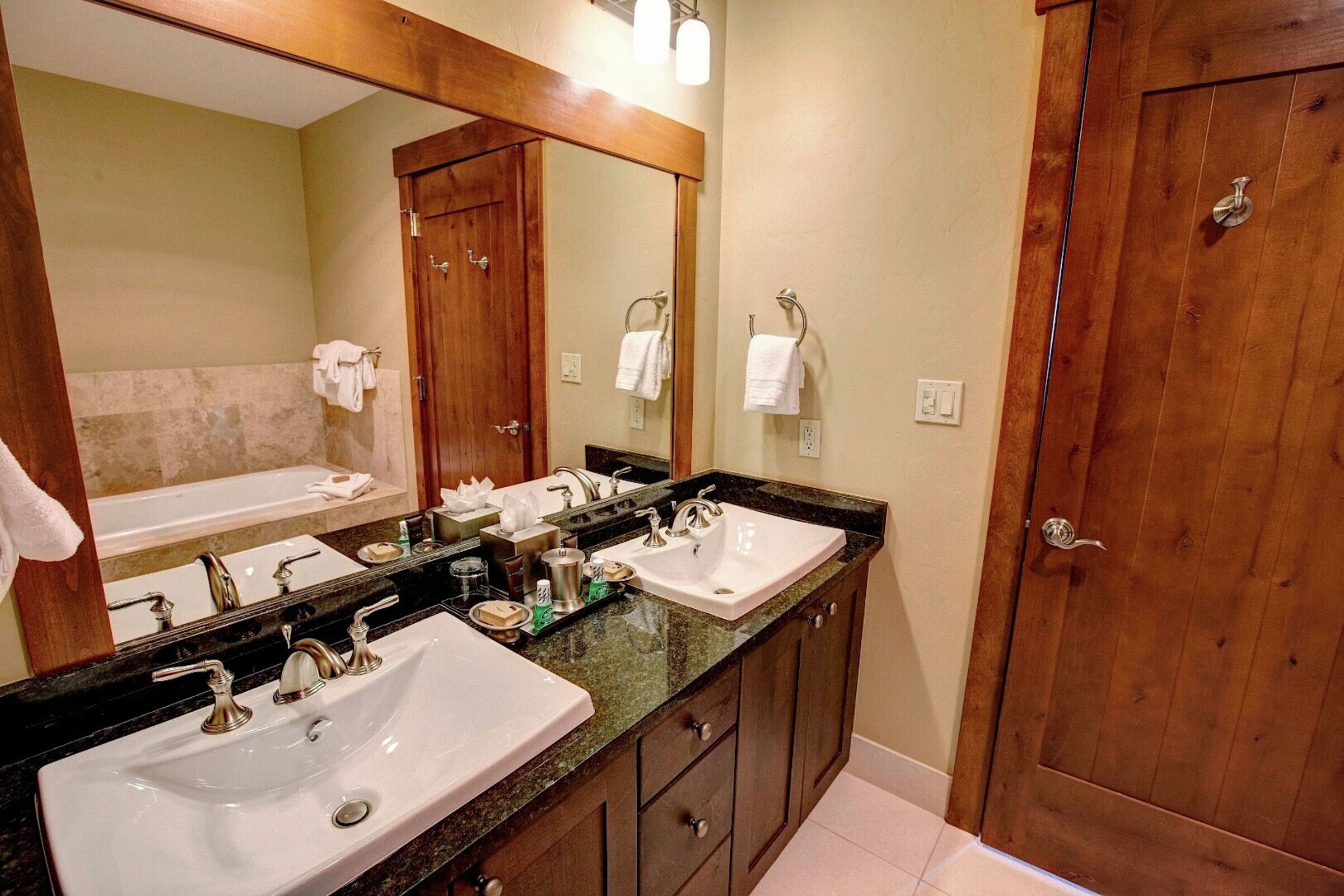 2 Bdrm - Master Ensuite Bathroom