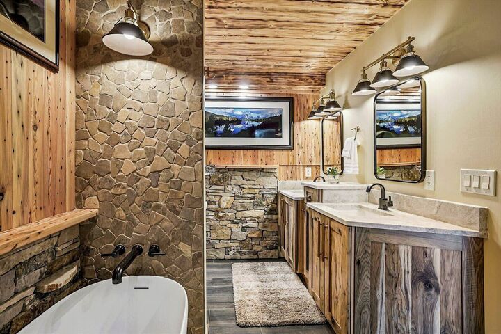 Master Ensuite Bathroom