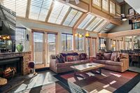 Living Area & Dining Area