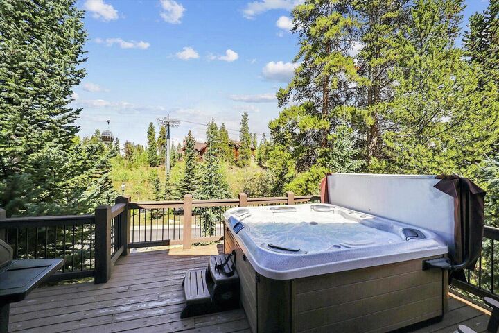 #44 - Balcony with Hot Tub