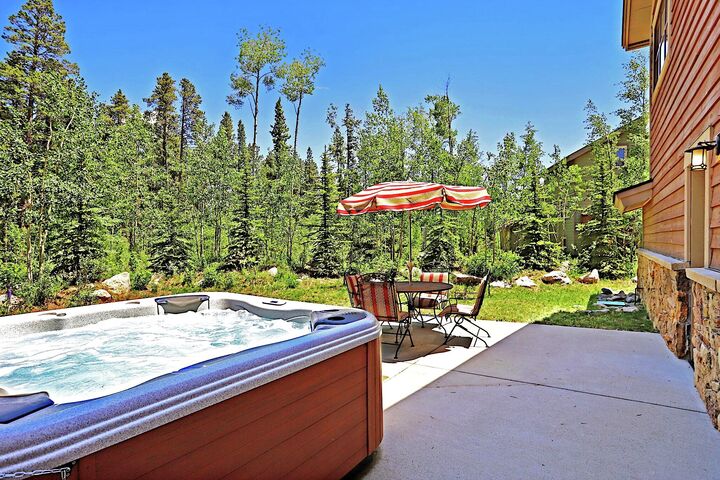 Patio with Hot Tub