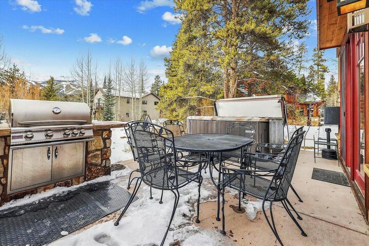 Patio with Hot Tub