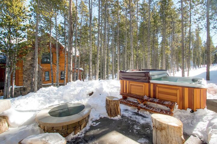 Patio with Hot Tub