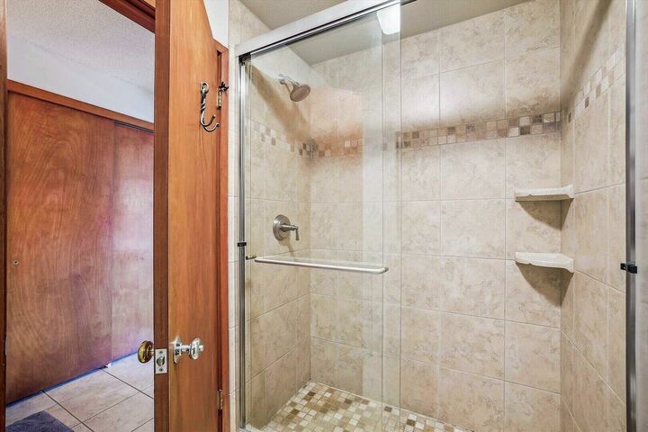 Master Ensuite Bathroom