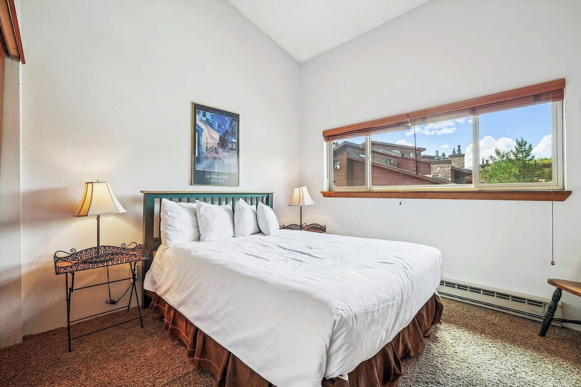 #11E - Bedroom