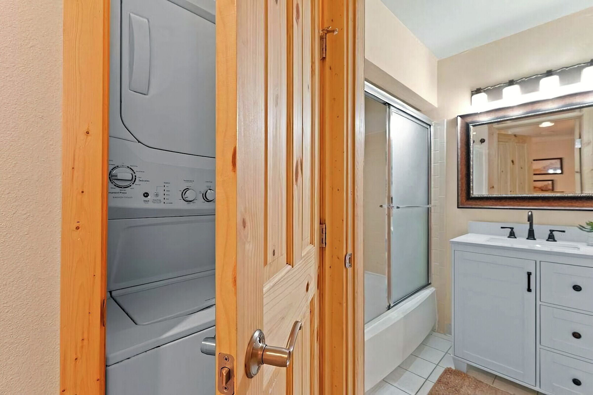 #15A - Bathroom