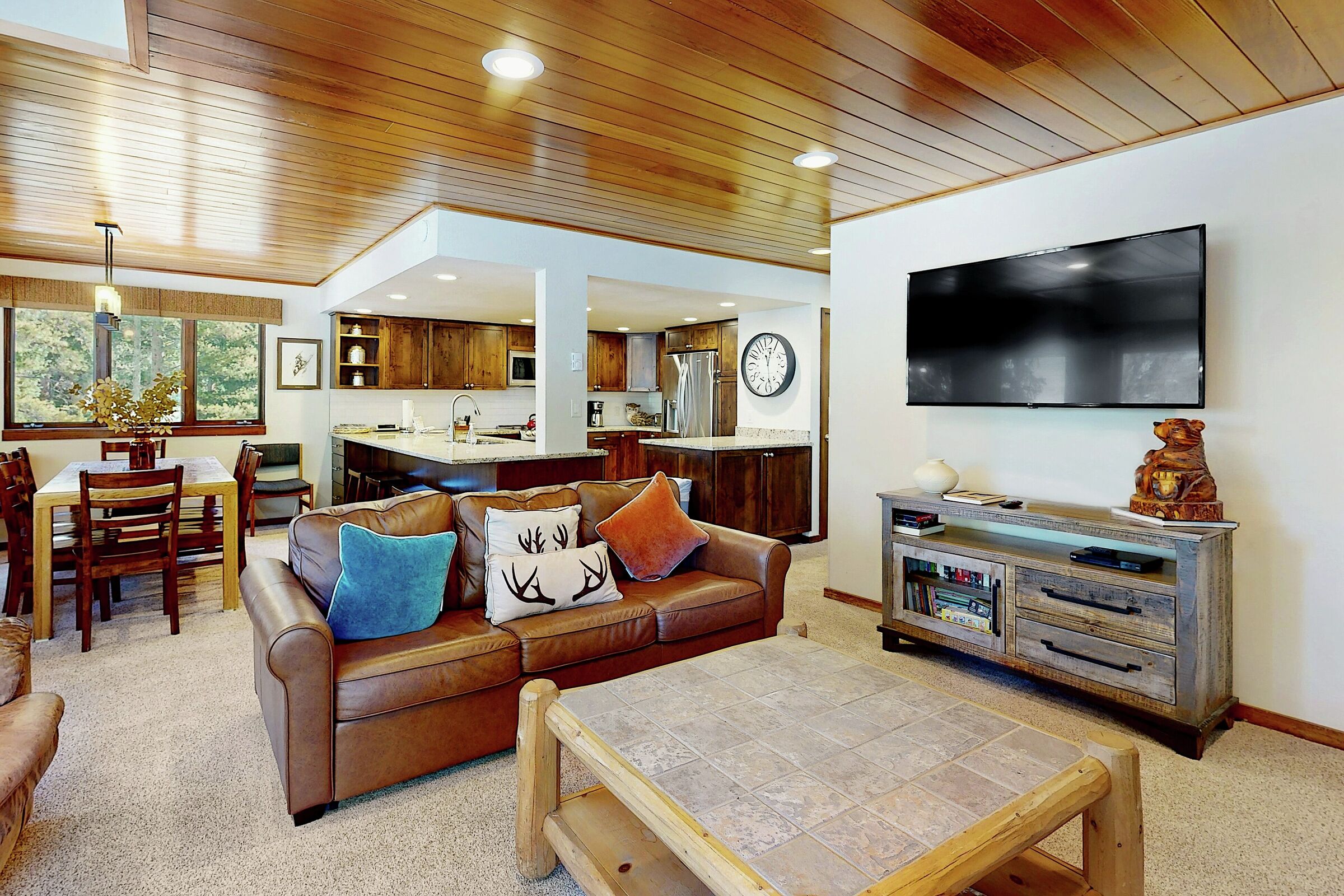#902 - Living Area