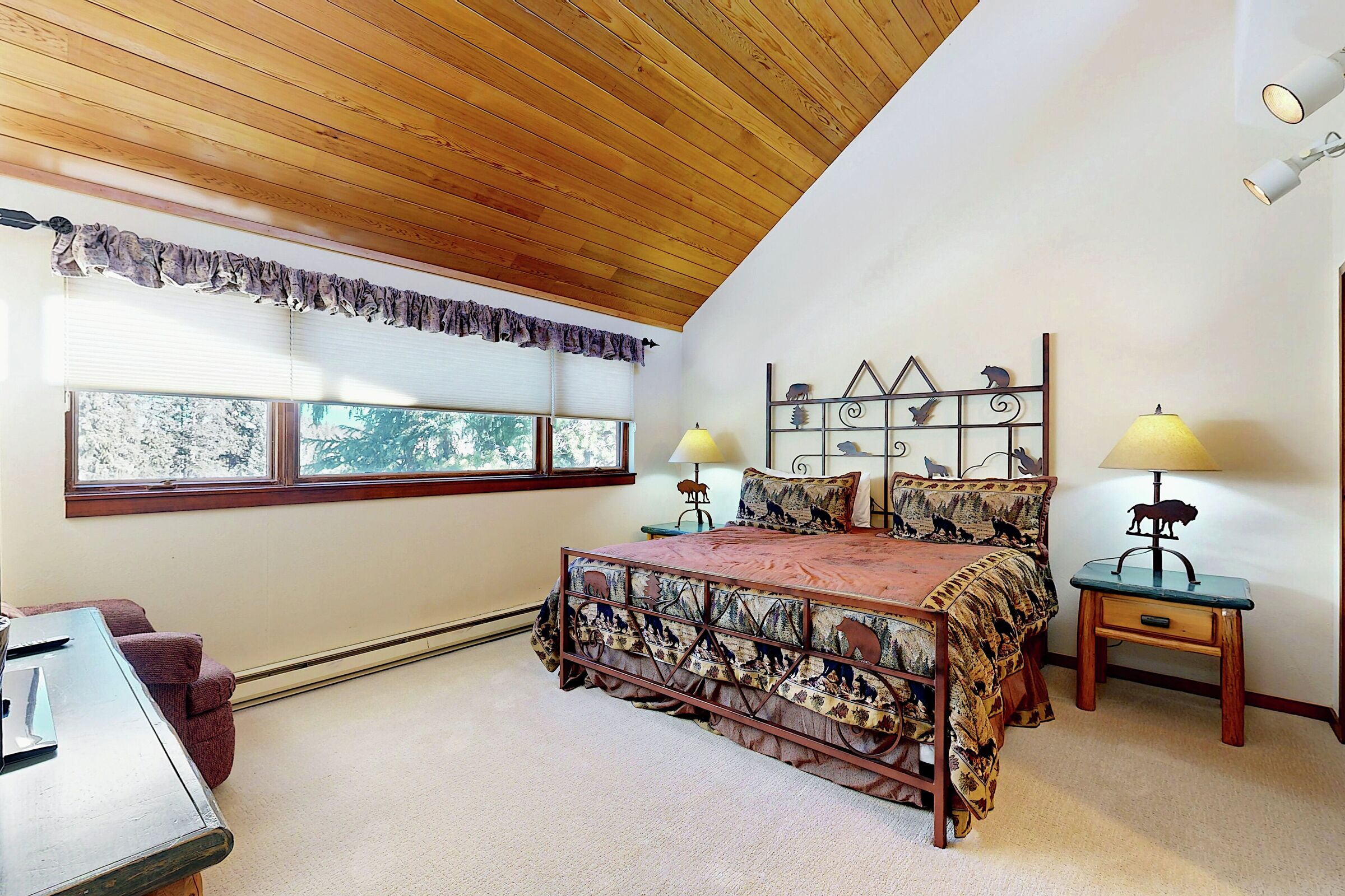 #902 - Master Bedroom