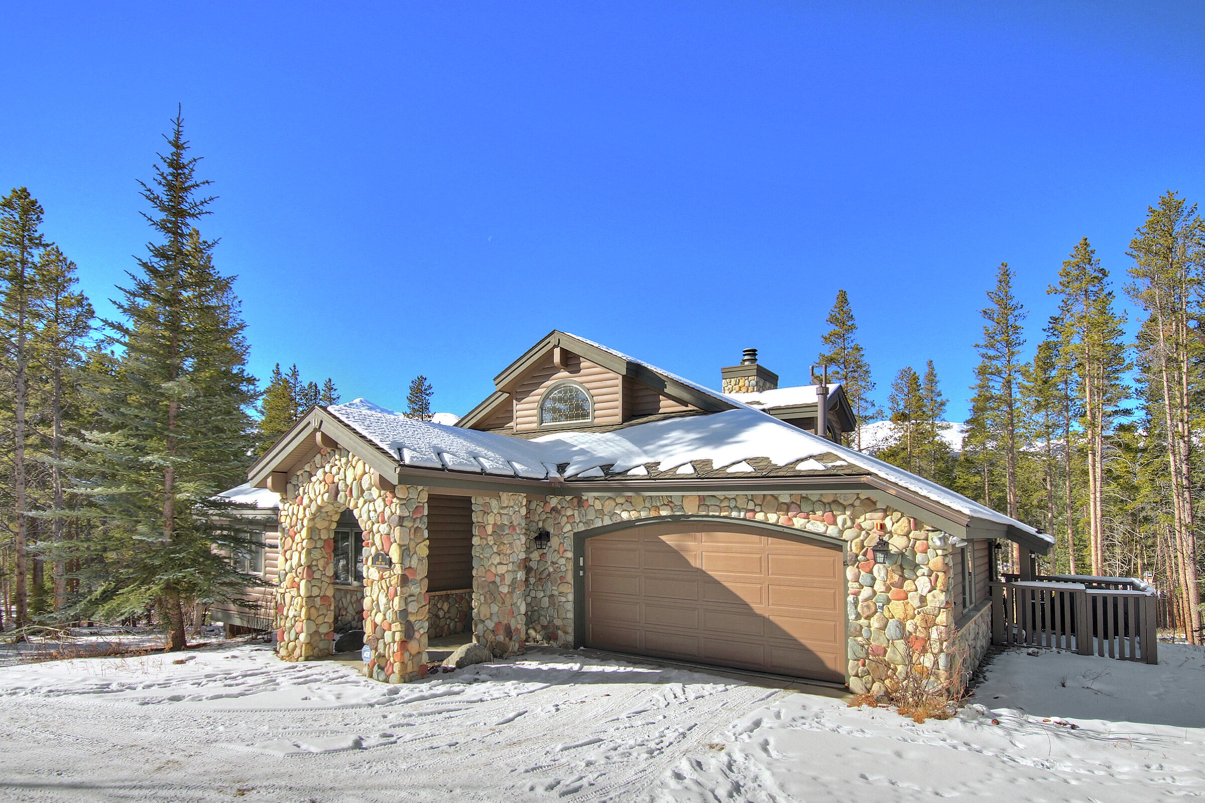 Evergreen Lodge