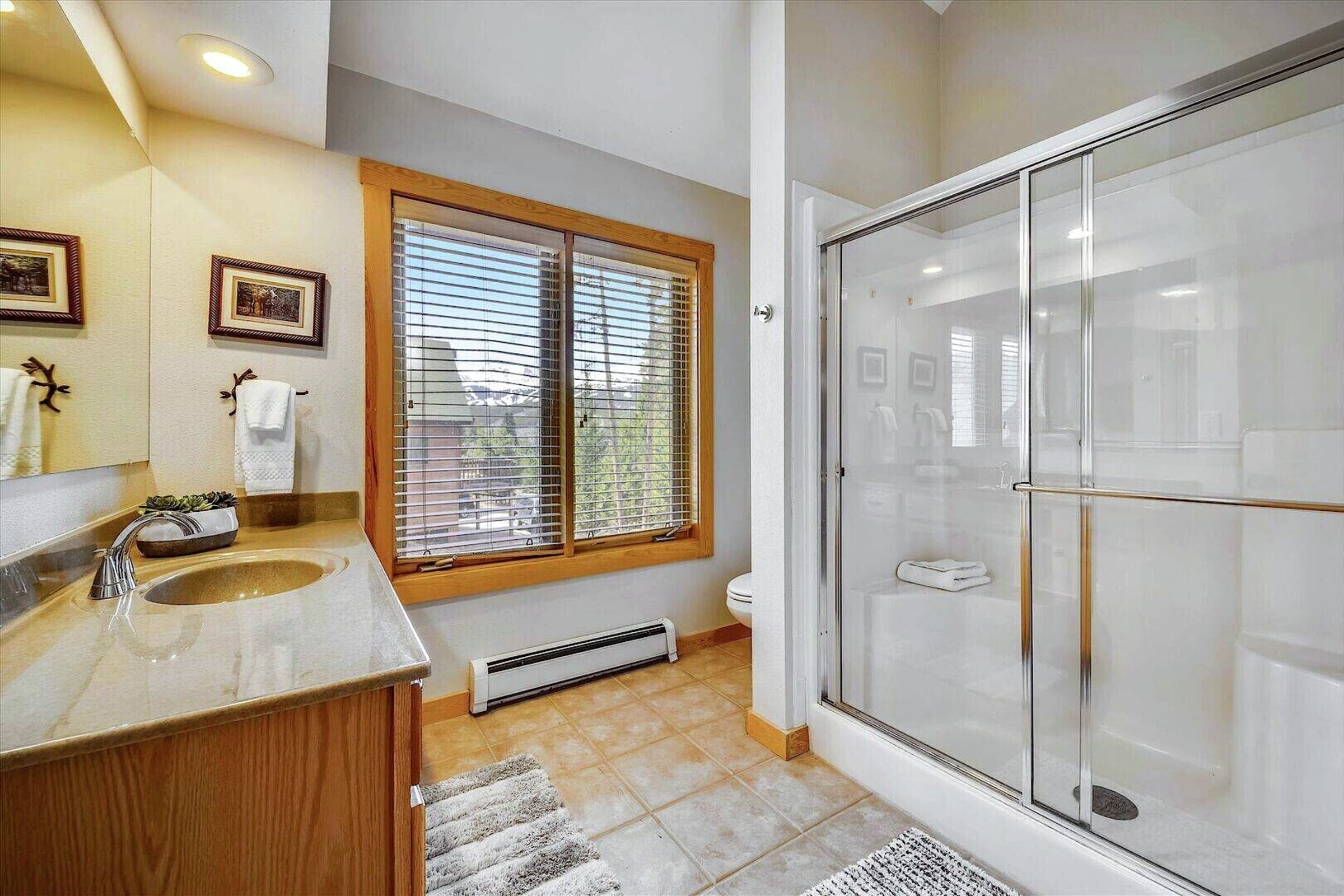 Master Ensuite Bathroom