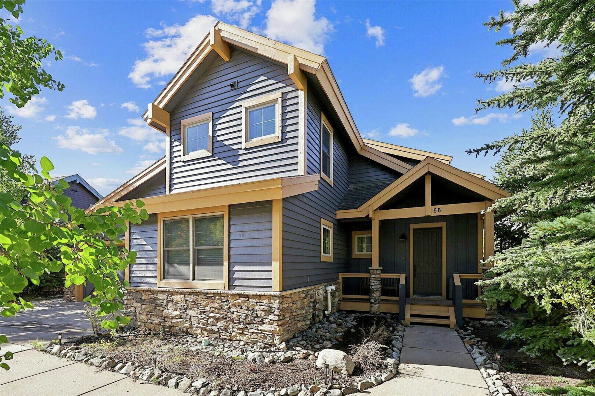 Creekside Escape