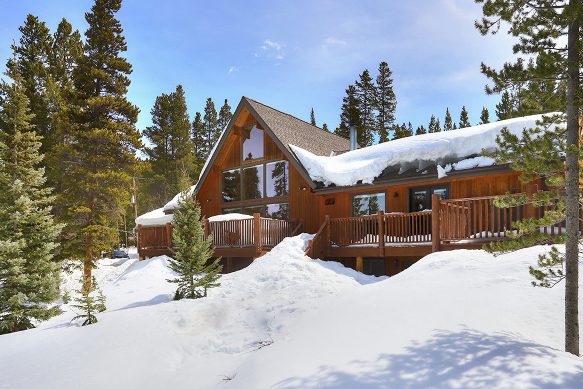 Lodge at Boreas Pass