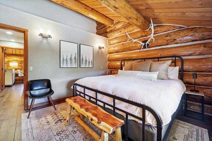 5 Bdrm 5.5 Bath HT - Bedroom