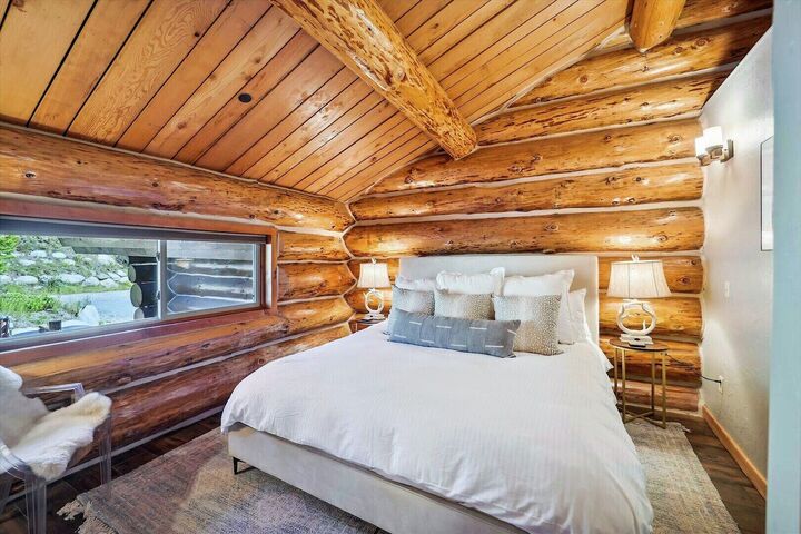 5 Bdrm 5.5 Bath HT - Bedroom