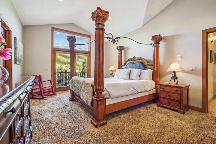 5 Bdrm 3.5 Bath HT - Master Bedroom